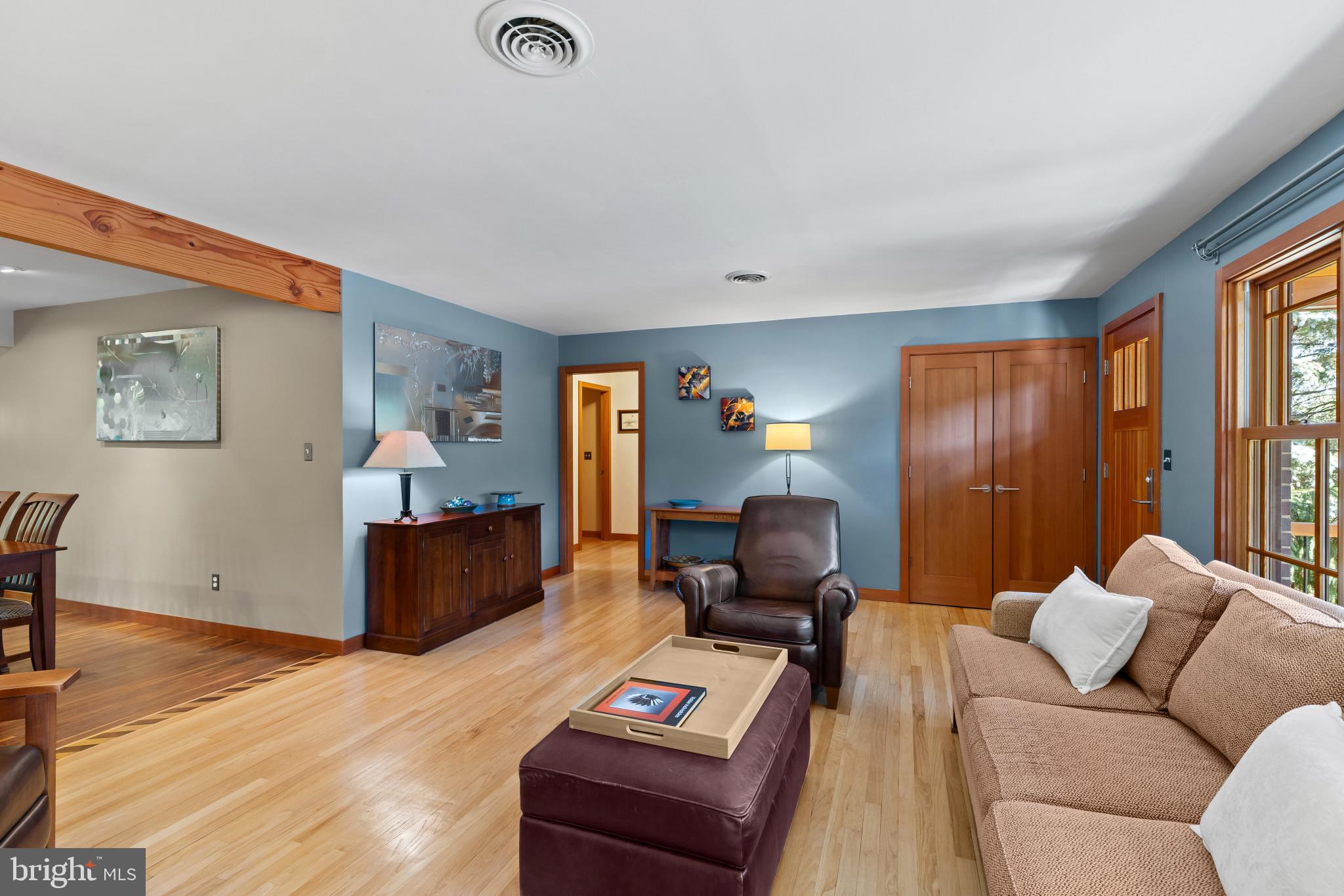 OAK LEA - Residential