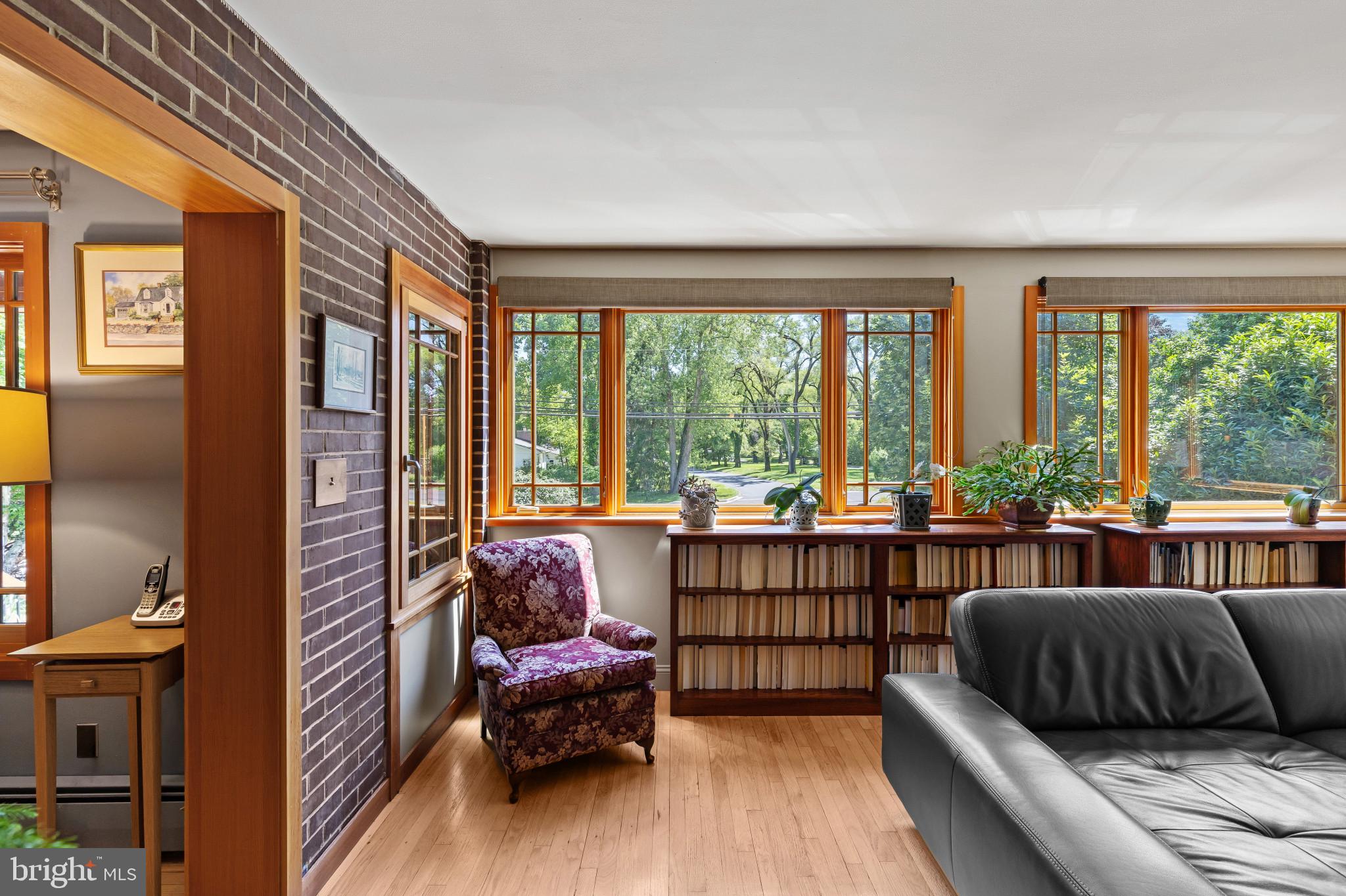 OAK LEA - Residential