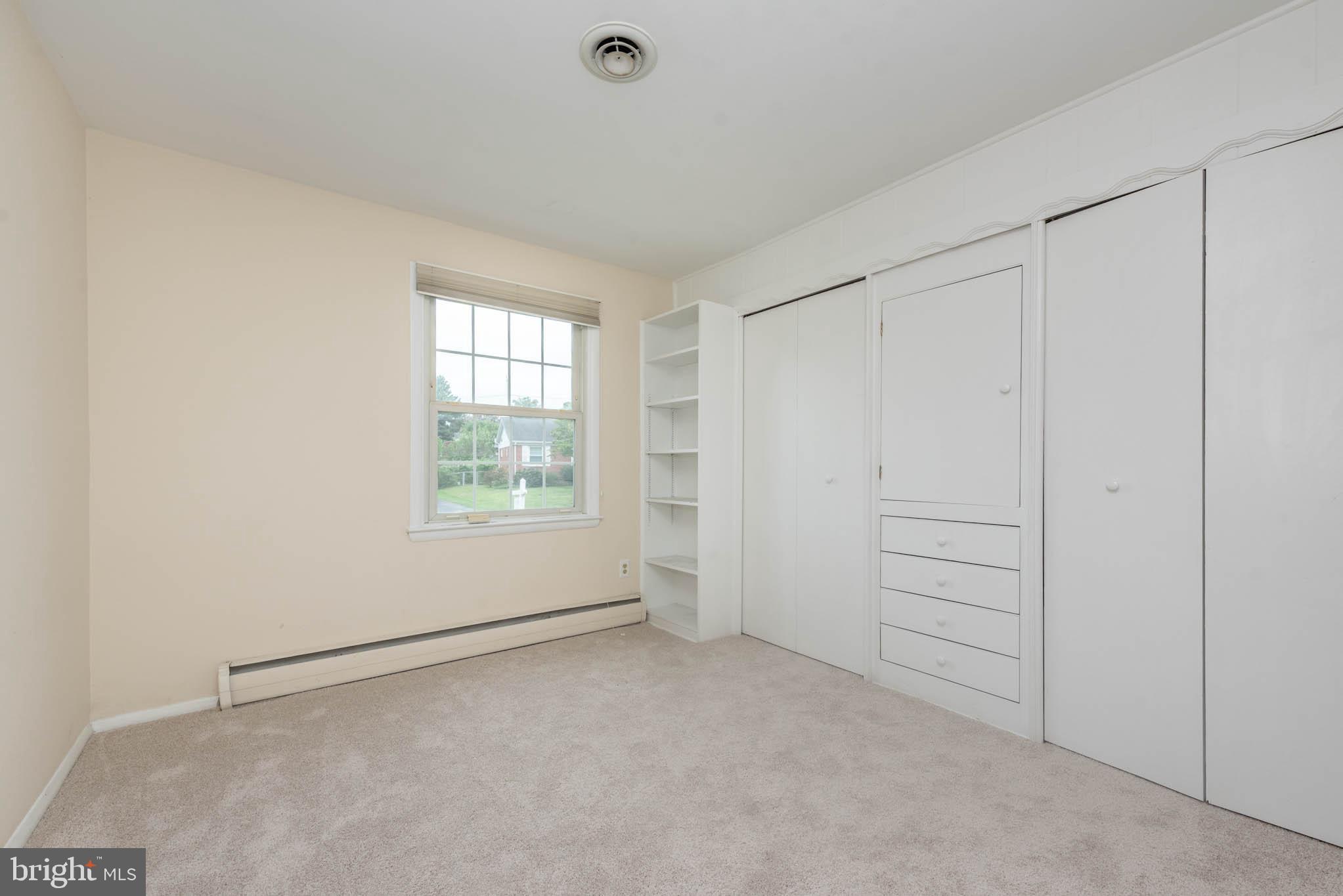 PERRING PARK - Residential