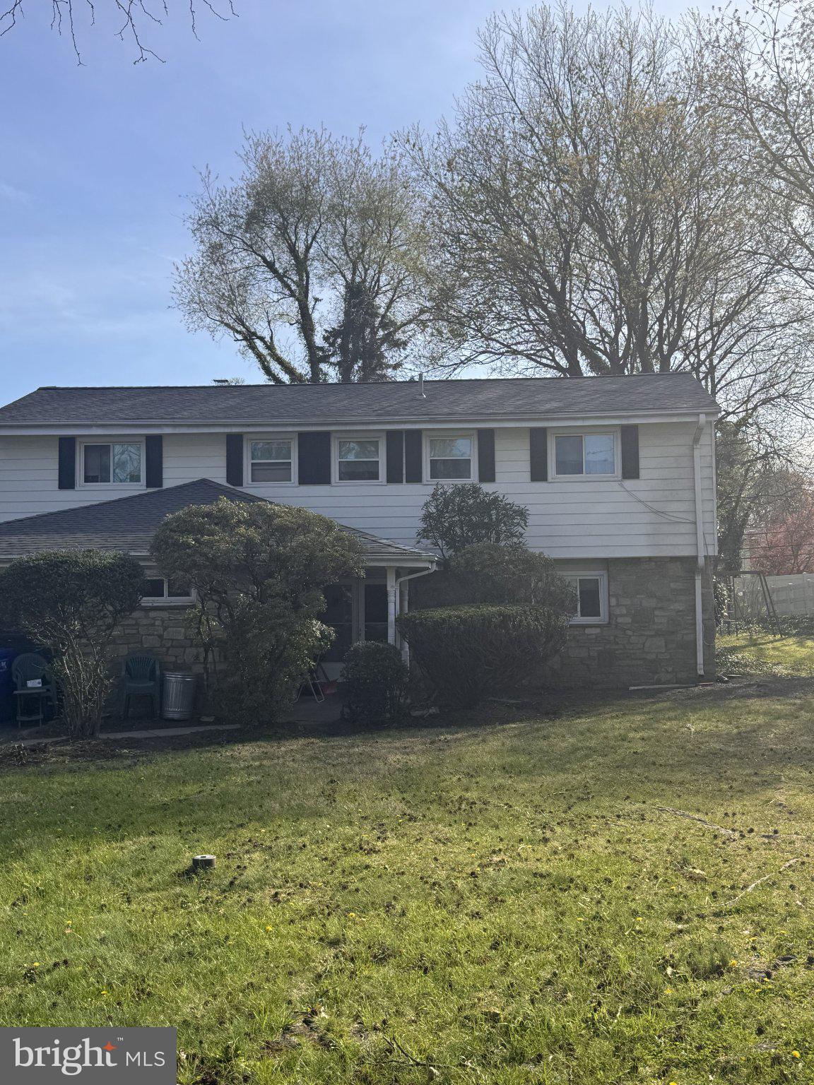 WHITE MARSH MDWS - Residential