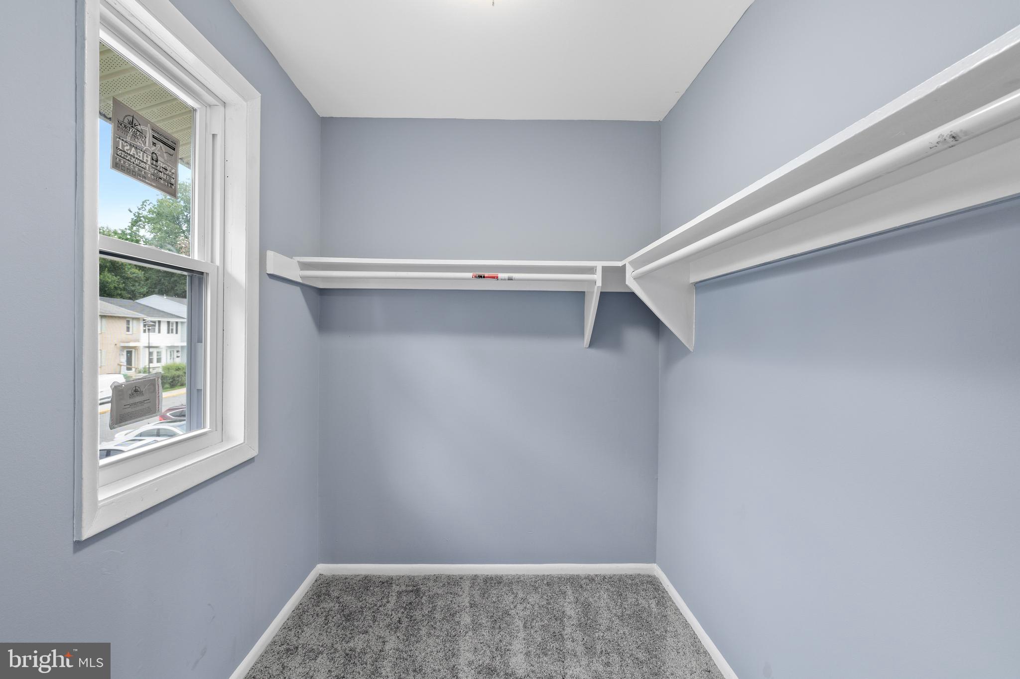 CENTRAL PARK CONDO - Residential