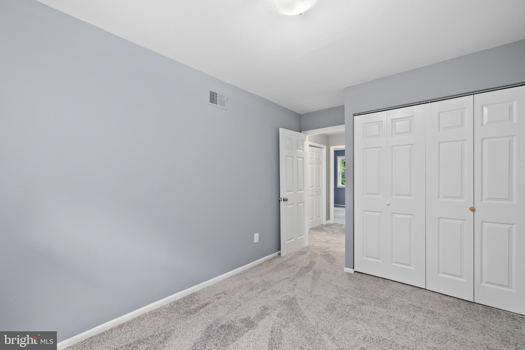 CENTRAL PARK CONDO - Residential