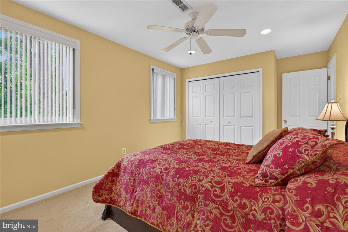 TREELINE ESTS - Residential