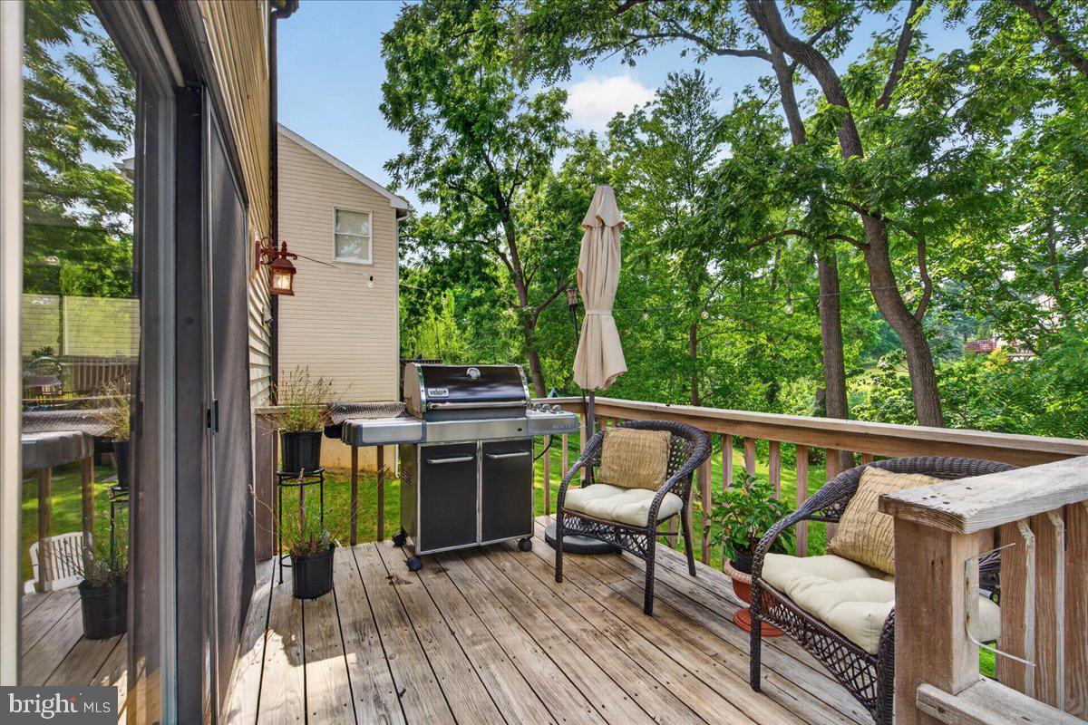 TREELINE ESTS - Residential
