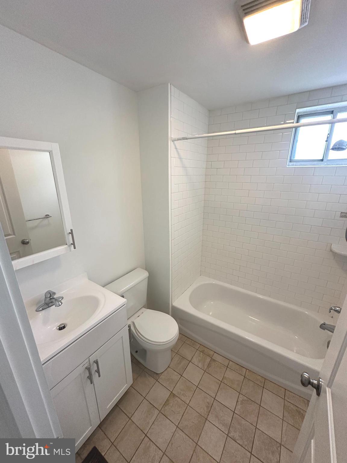 POINT BREEZE - Residential Lease