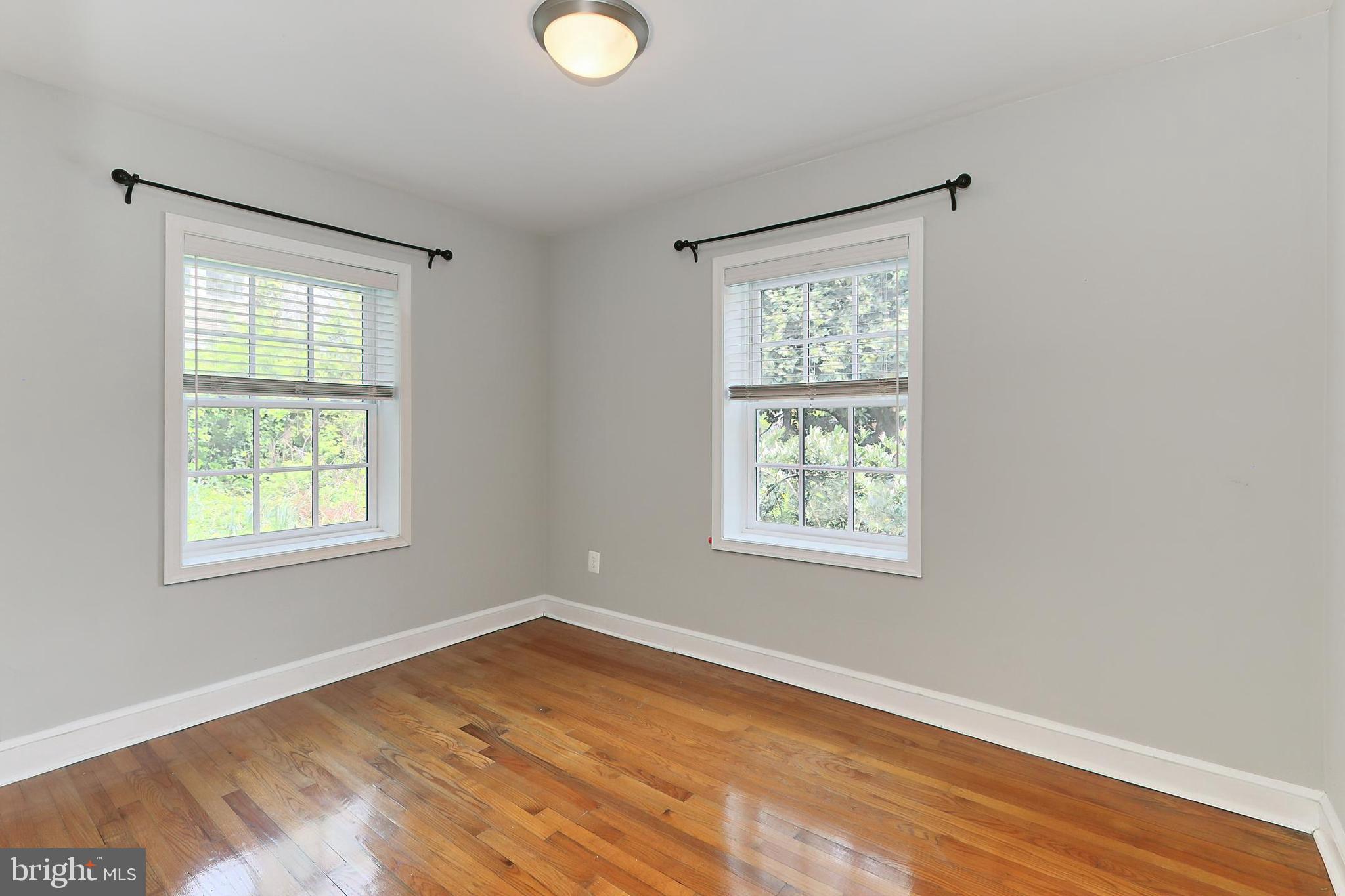 POPKINS HEIGHTS - Residential Lease