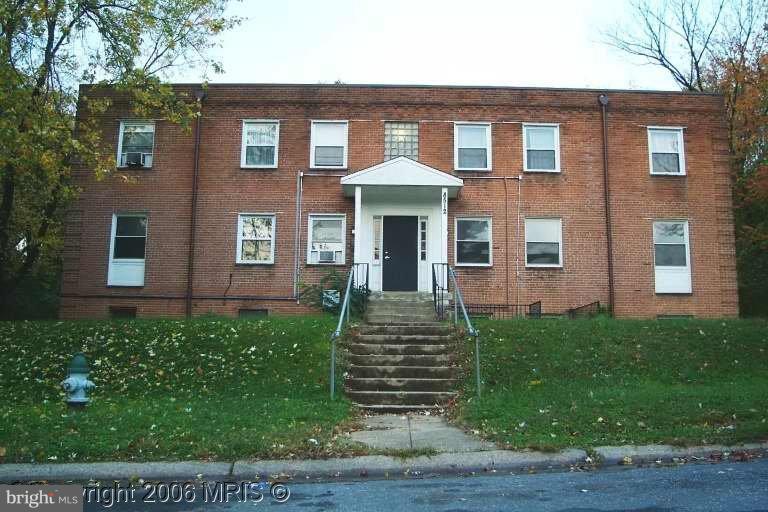 WHEATON OUTSIDE - Commercial Sale