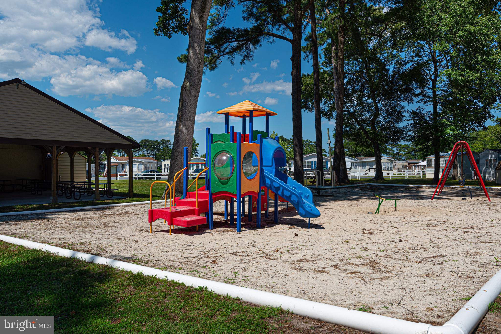 WHITE HORSE PARK II - Residential