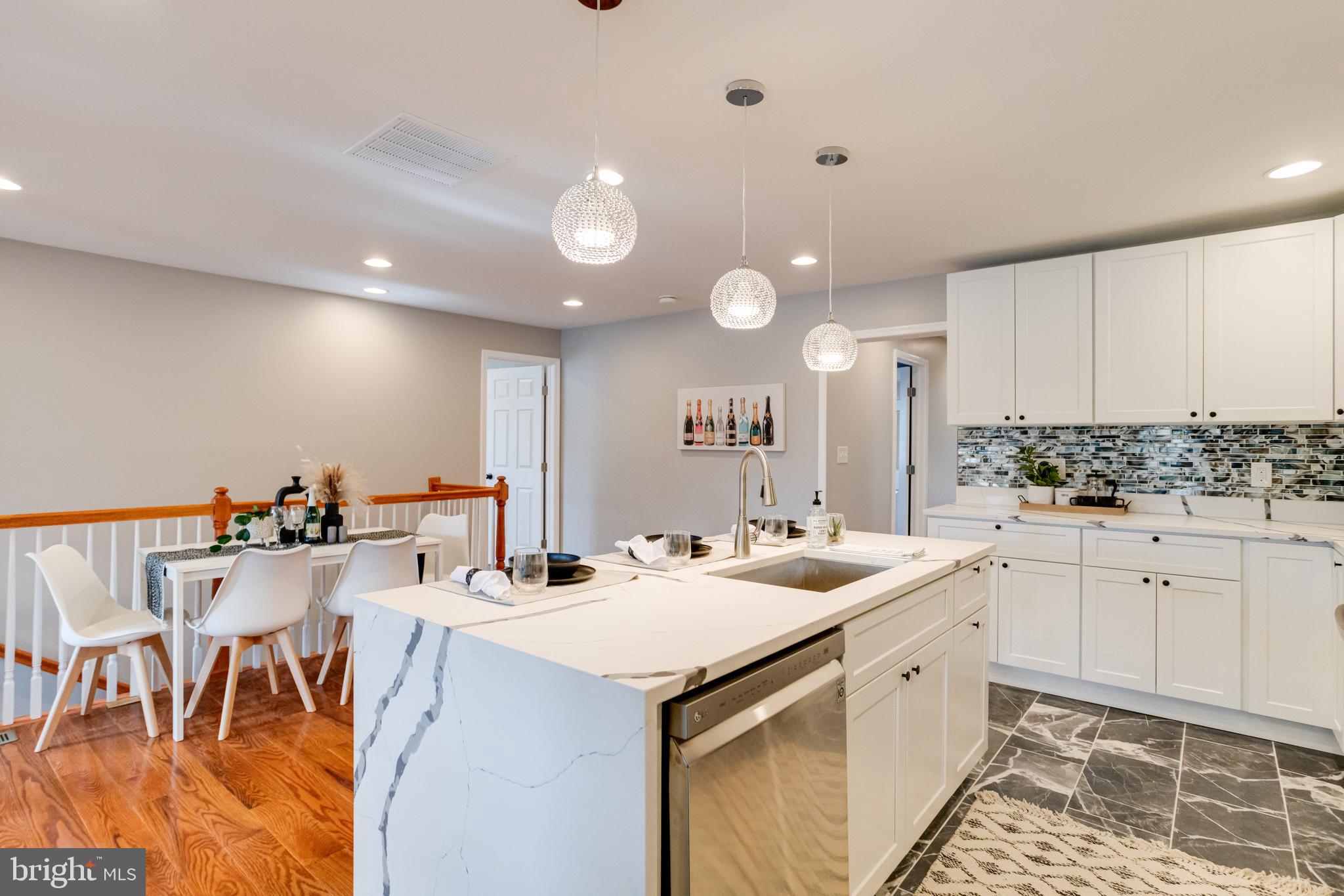 ESSEX - Residential