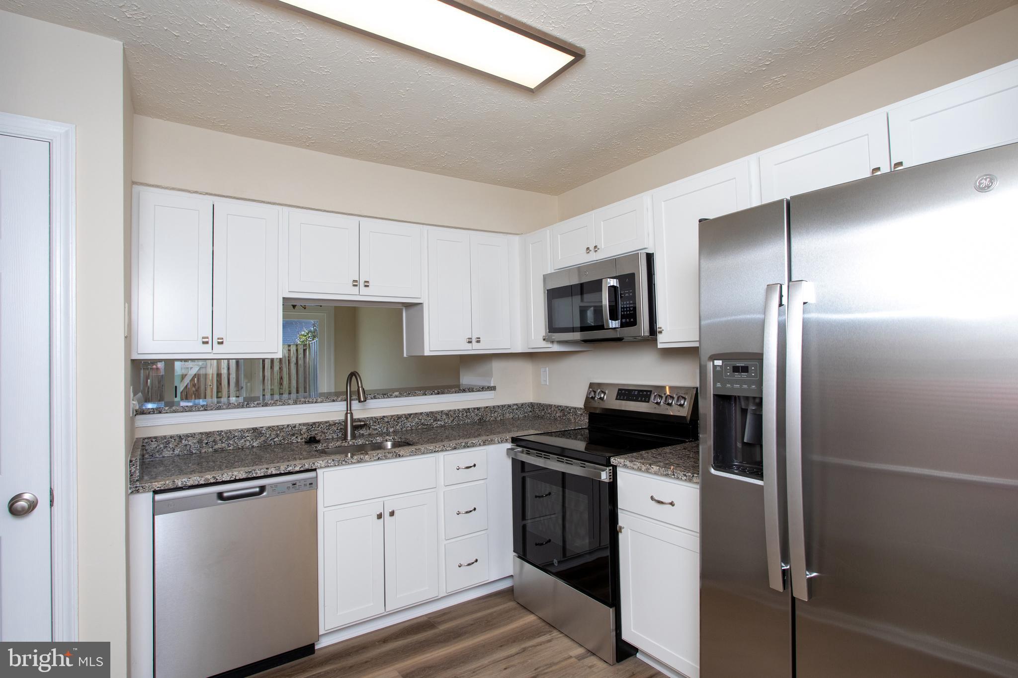 ST CHARLES HUNTINGTON - Residential
