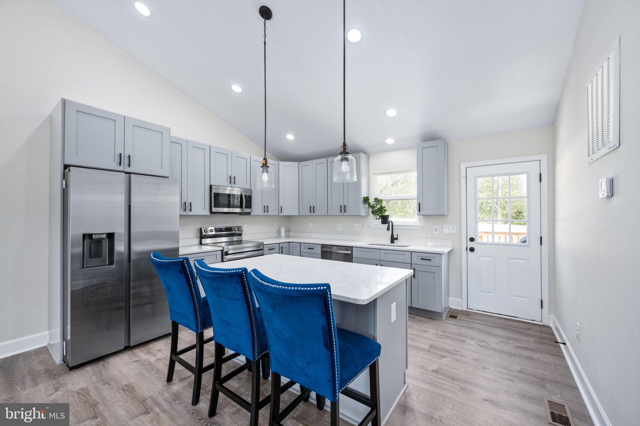 PLACID BAY ESTATES - Residential