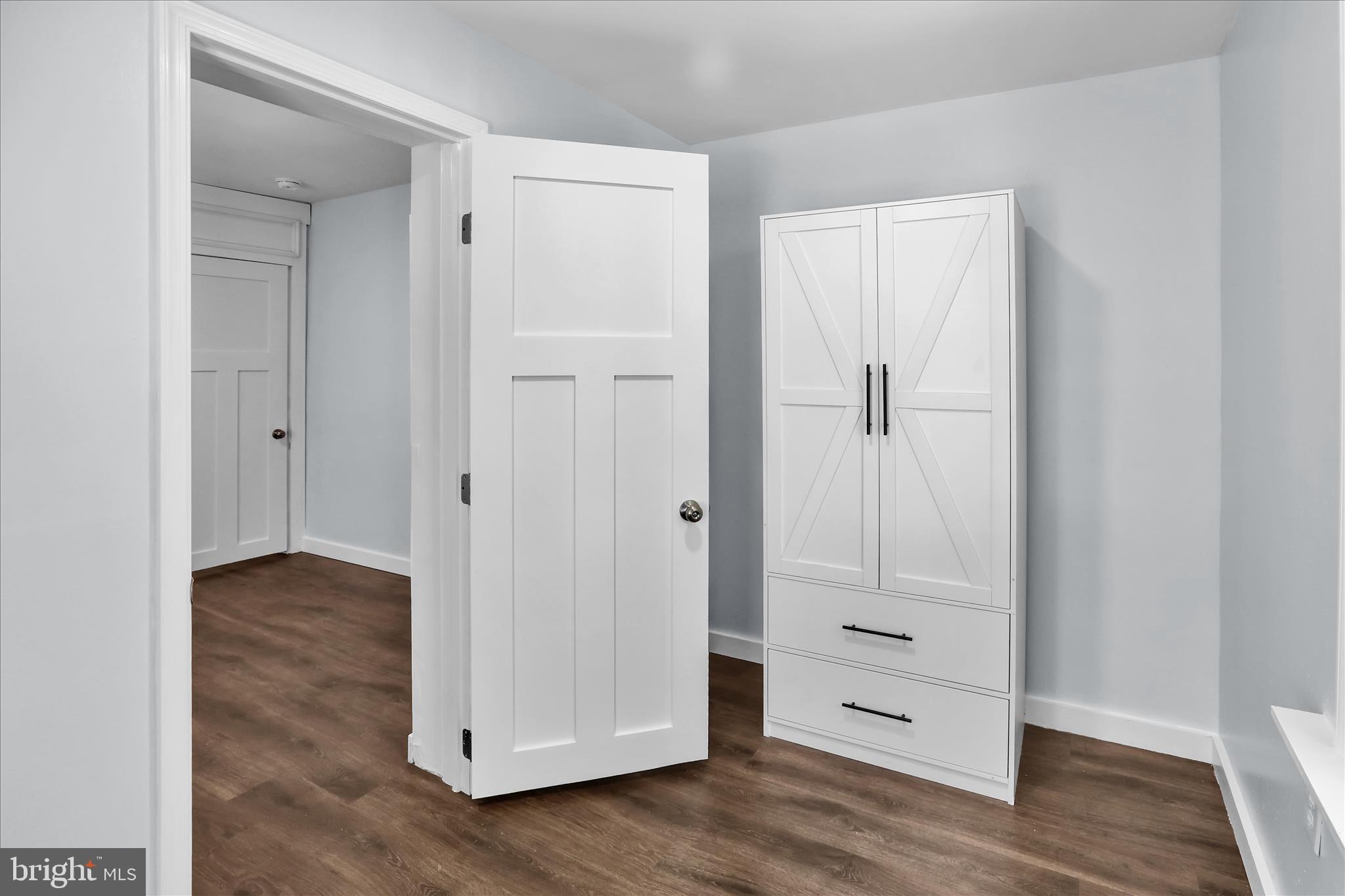 SOUTH WEST LANCASTER - Residential