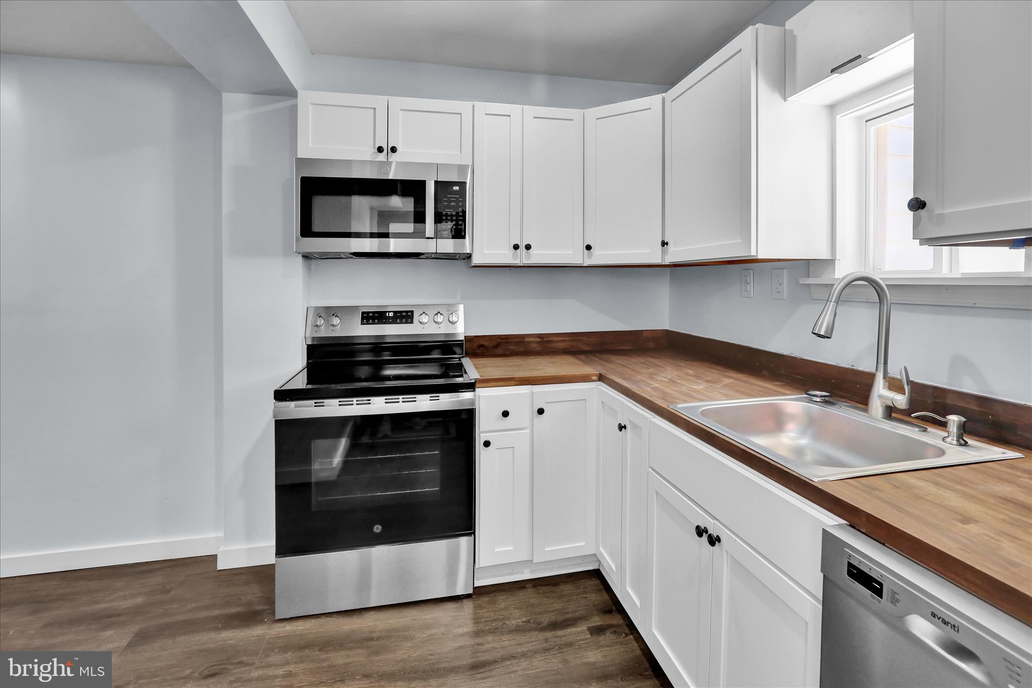 SOUTH WEST LANCASTER - Residential