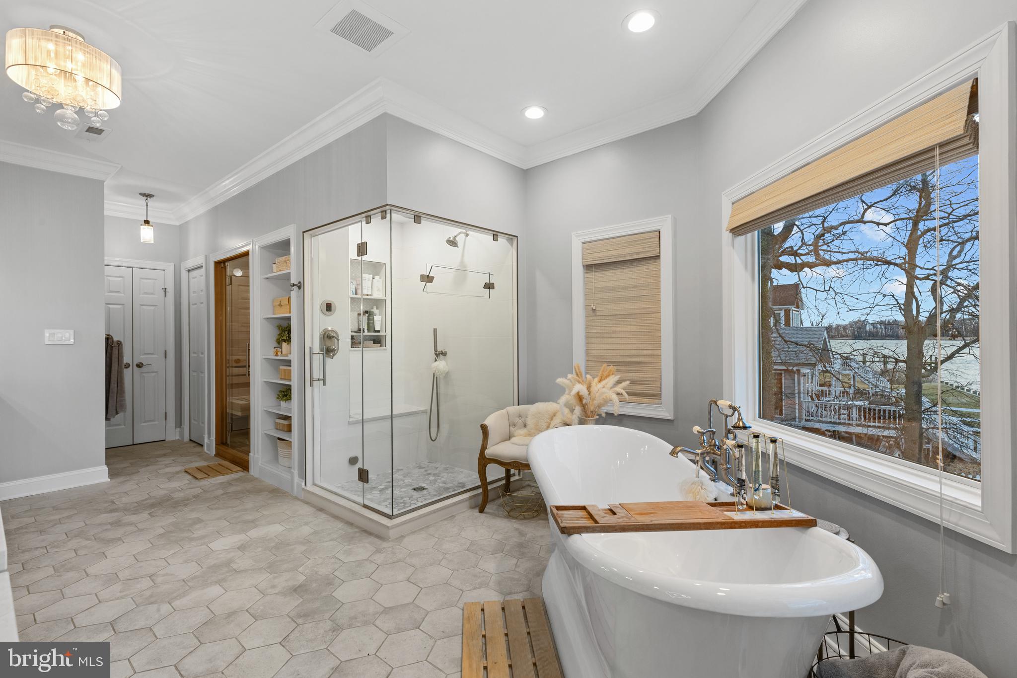 ARUNDEL ON THE BAY - Residential