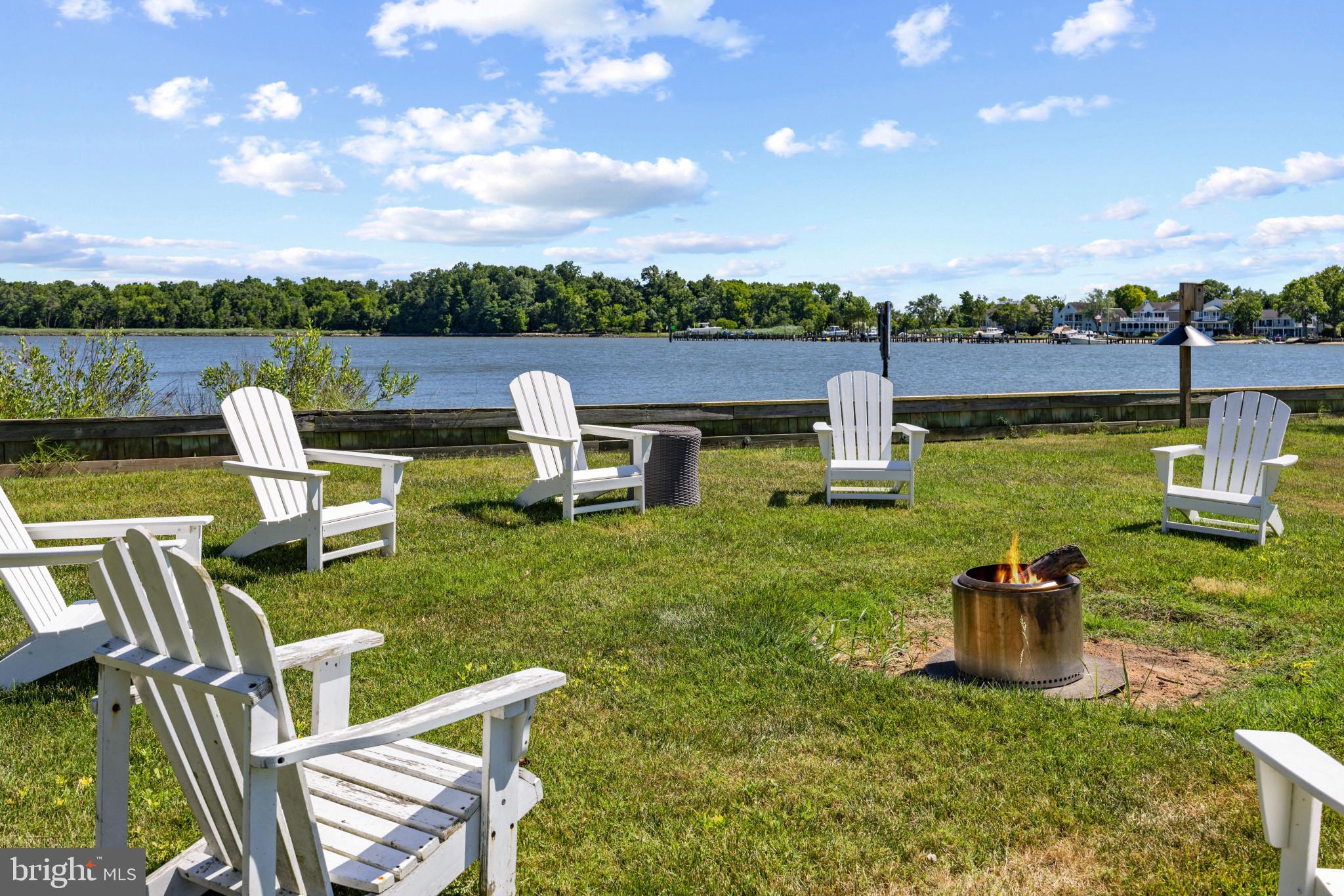 ARUNDEL ON THE BAY - Residential