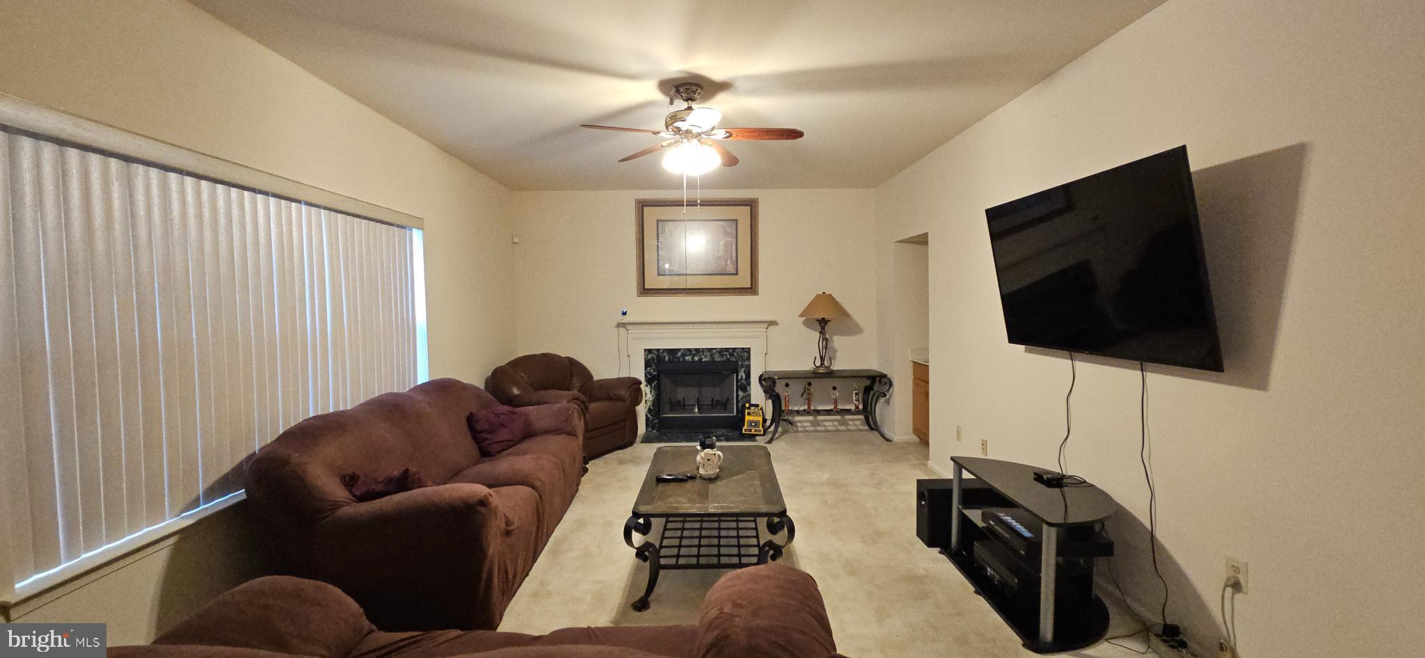 MONTGOMERY CROSSING - Residential