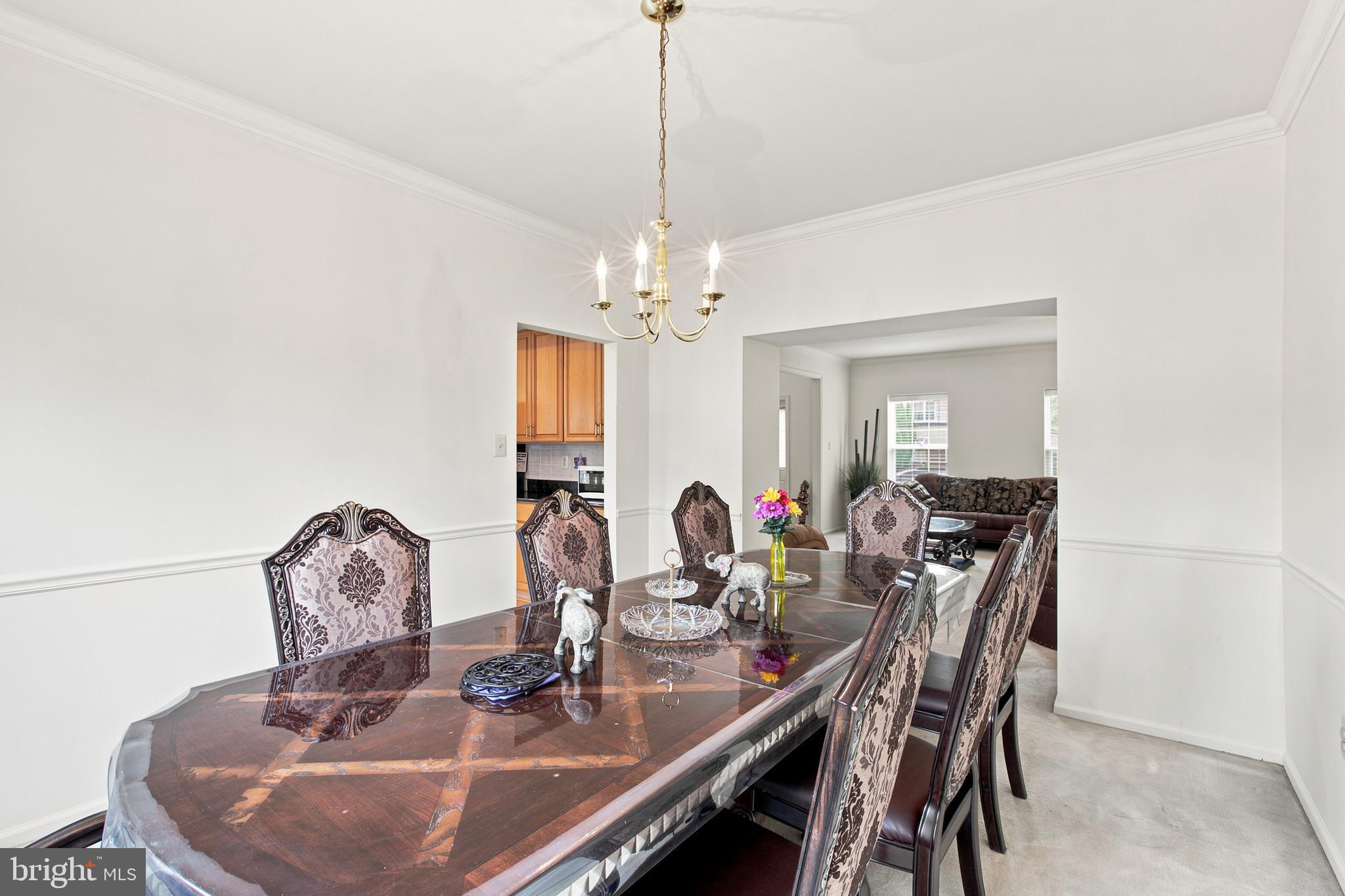 MONTGOMERY CROSSING - Residential