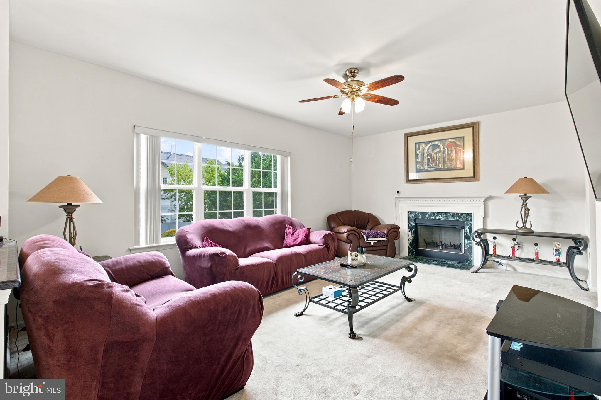 MONTGOMERY CROSSING - Residential