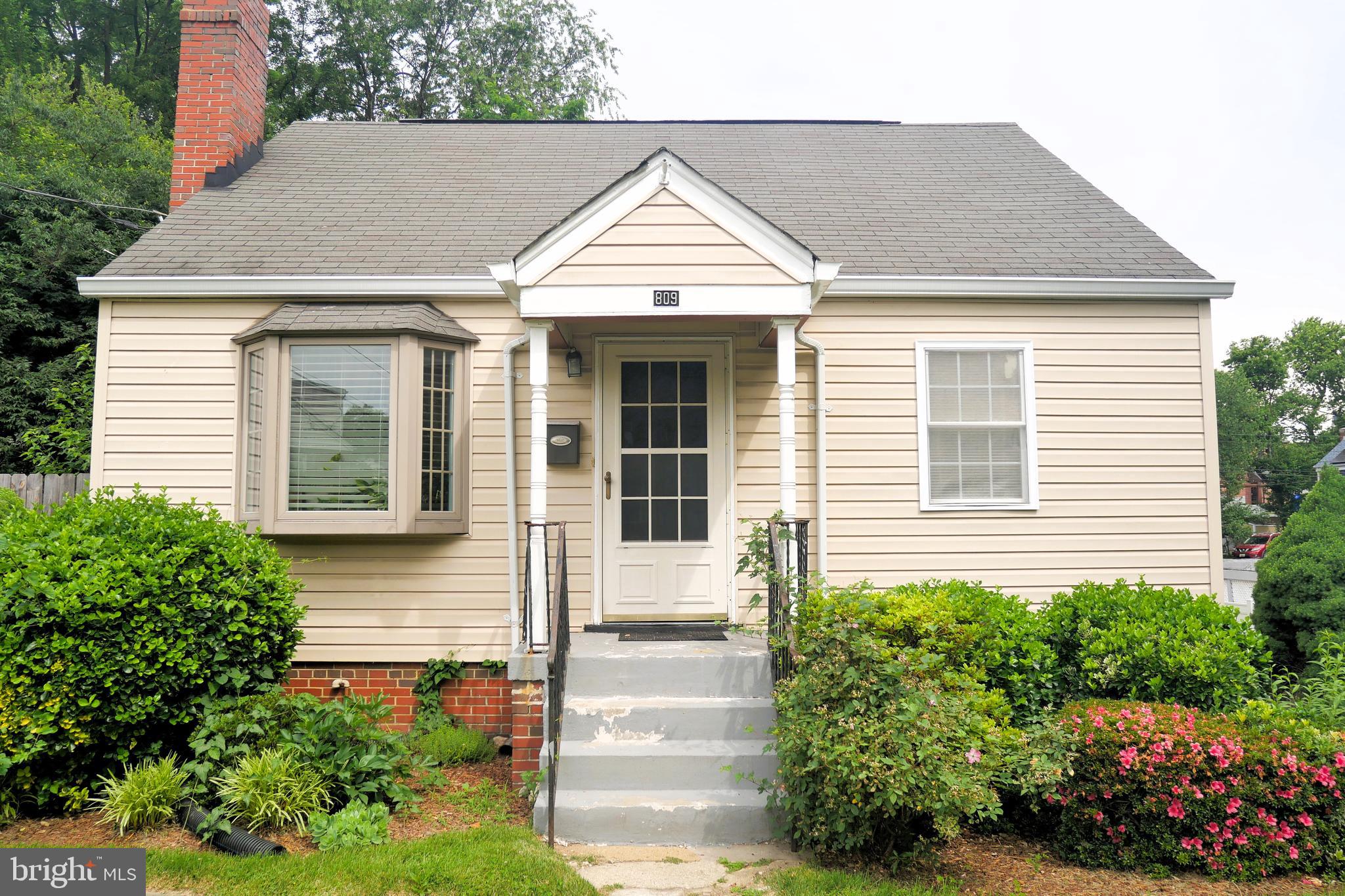 CLIFTON PARK VILLAGE - Residential