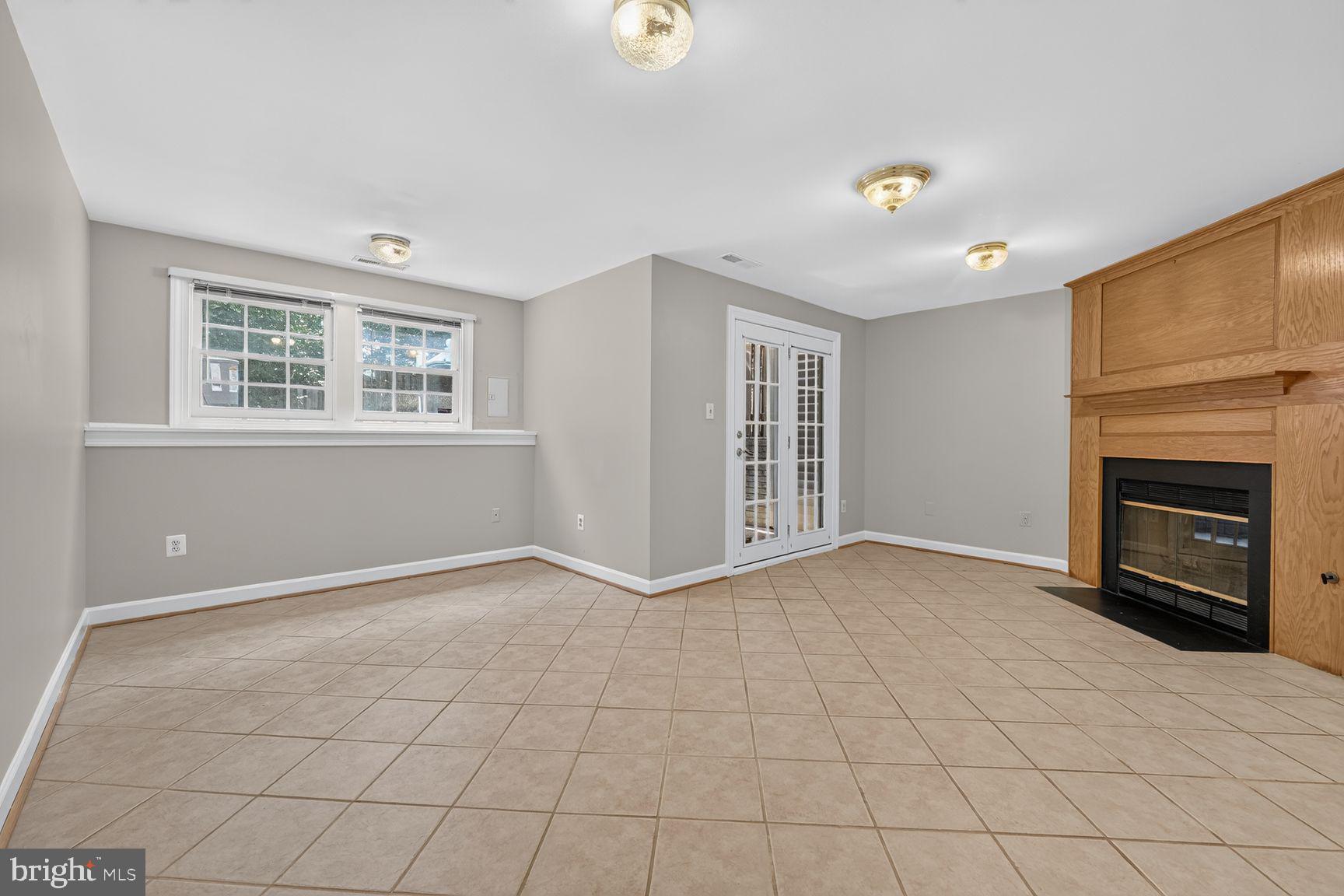 SHEPHERD HILLS - Residential