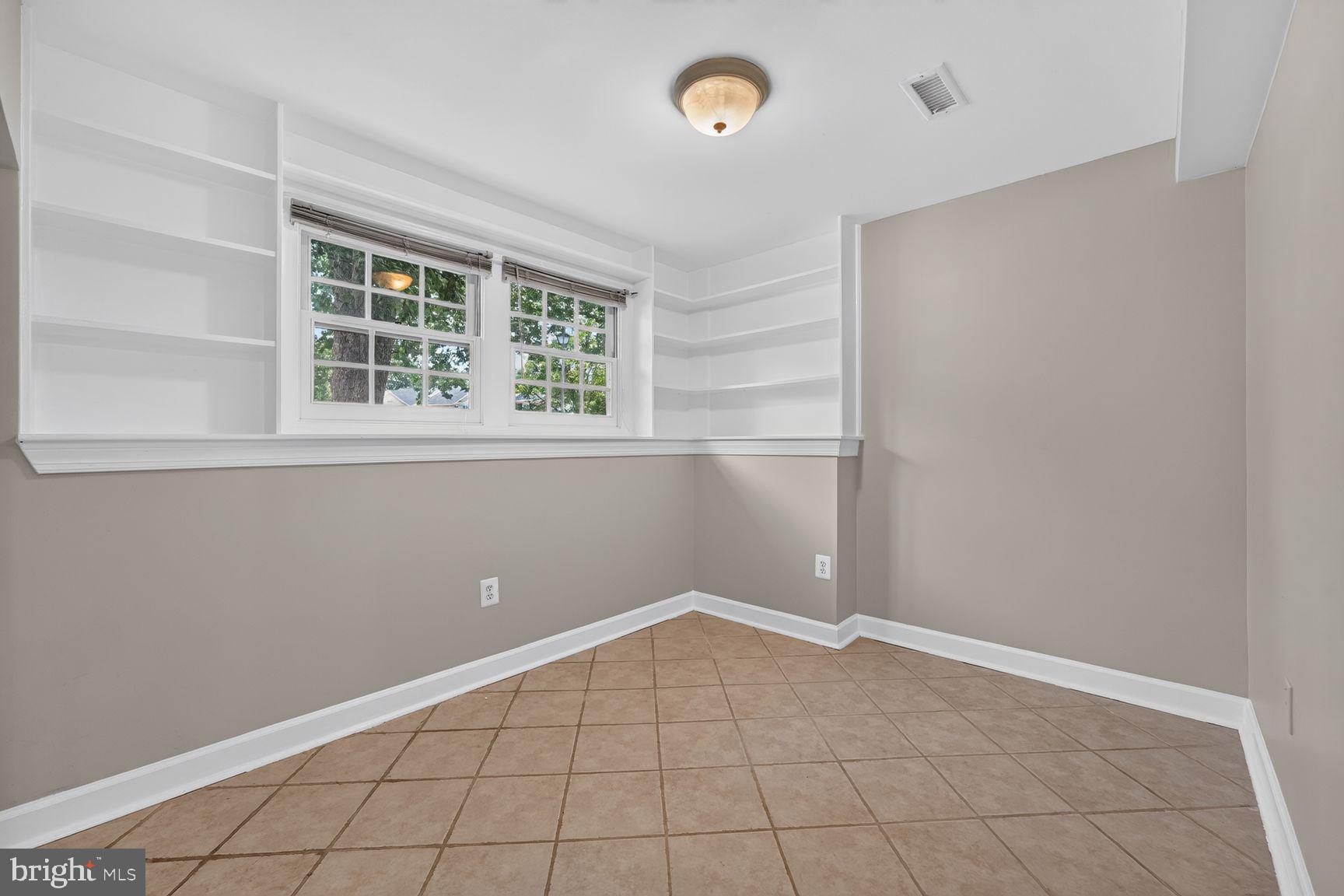 SHEPHERD HILLS - Residential