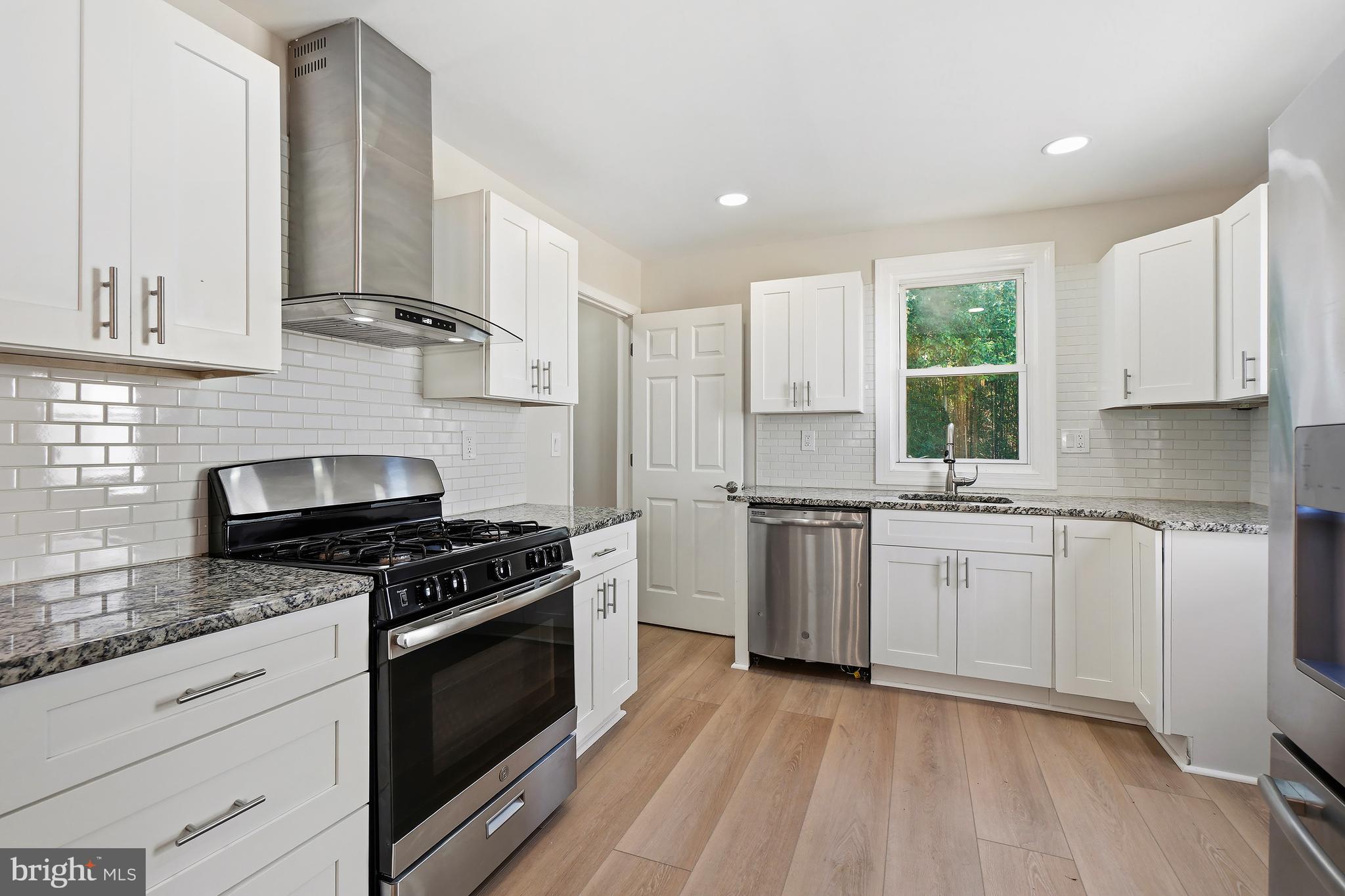 ROSEMONT - Residential