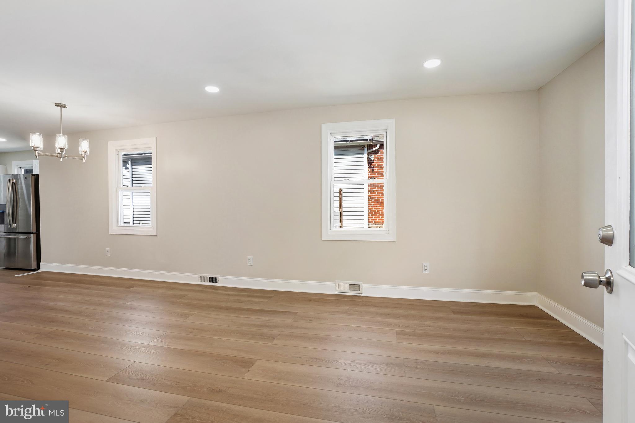ROSEMONT - Residential