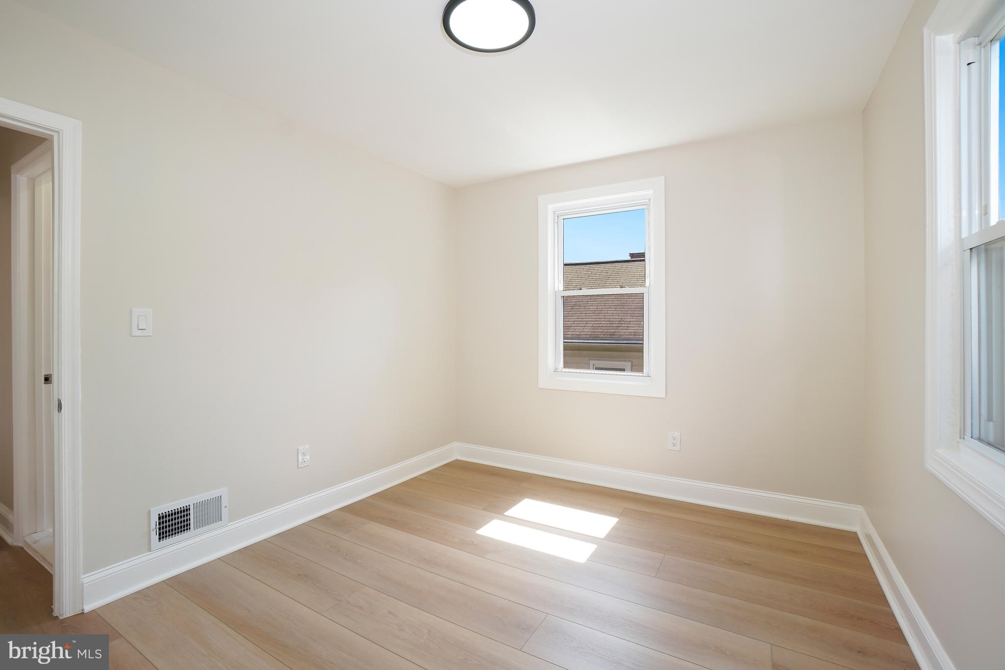 ROSEMONT - Residential
