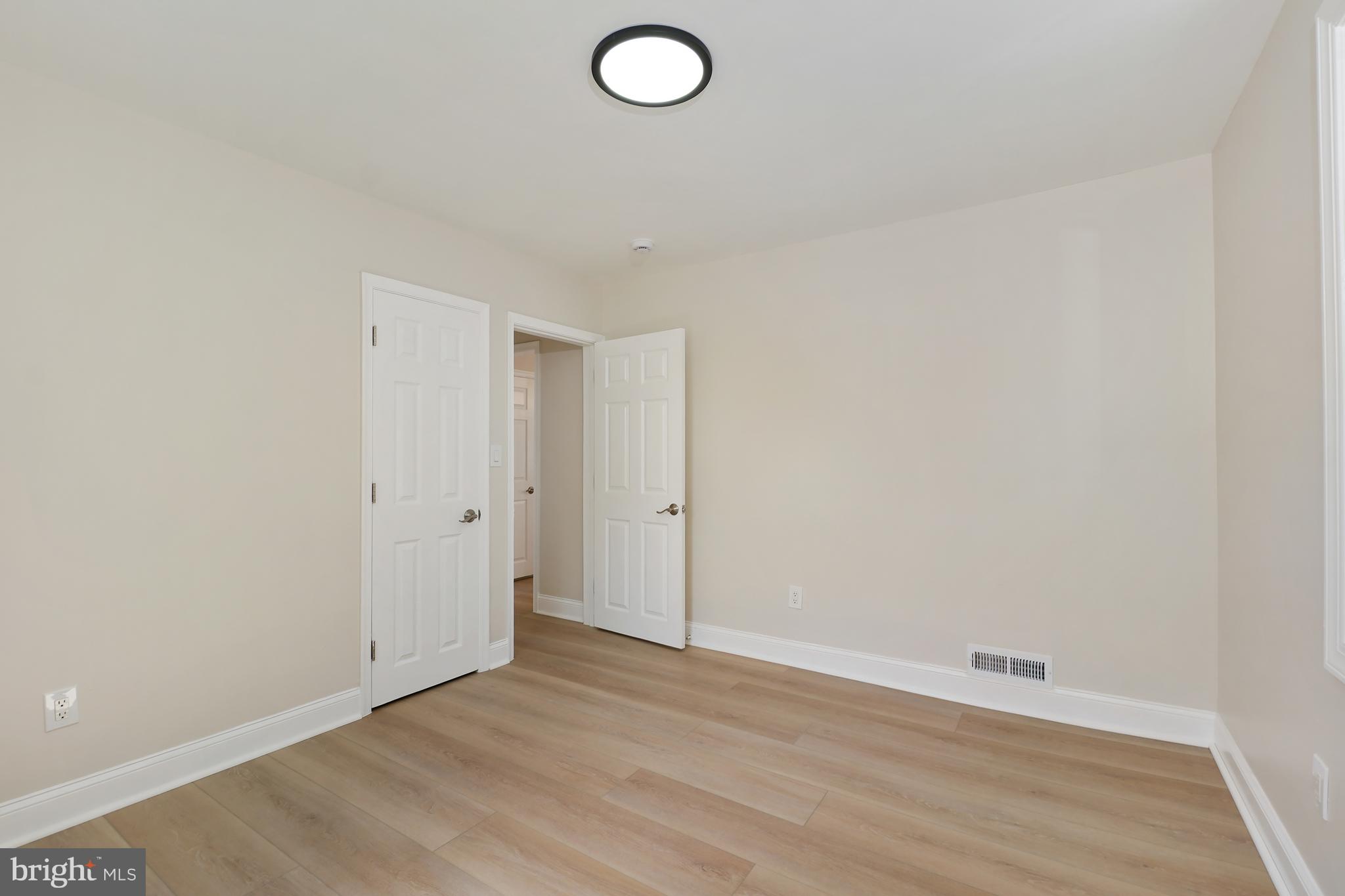 ROSEMONT - Residential