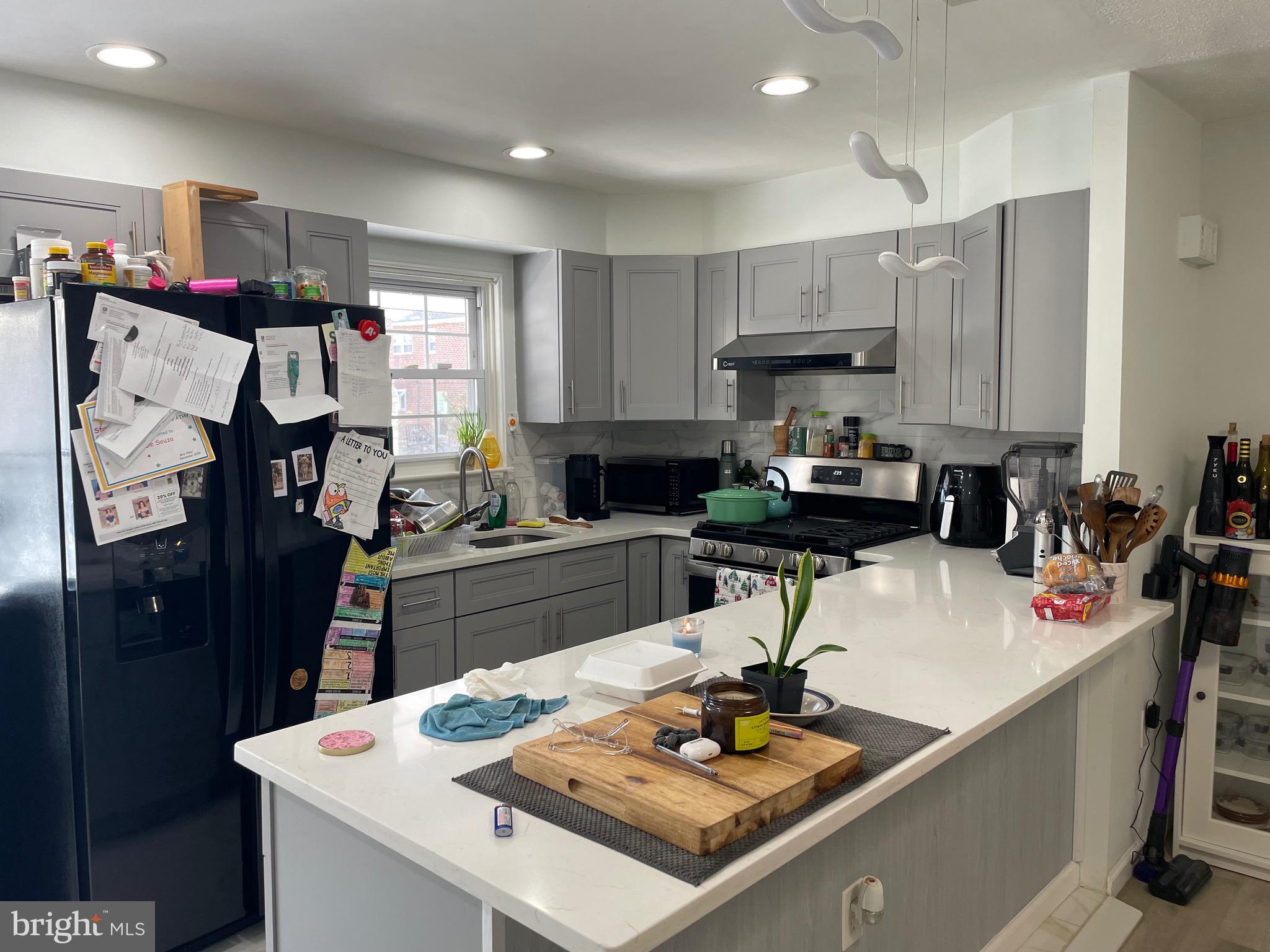 HOLME CIRCLE - Residential