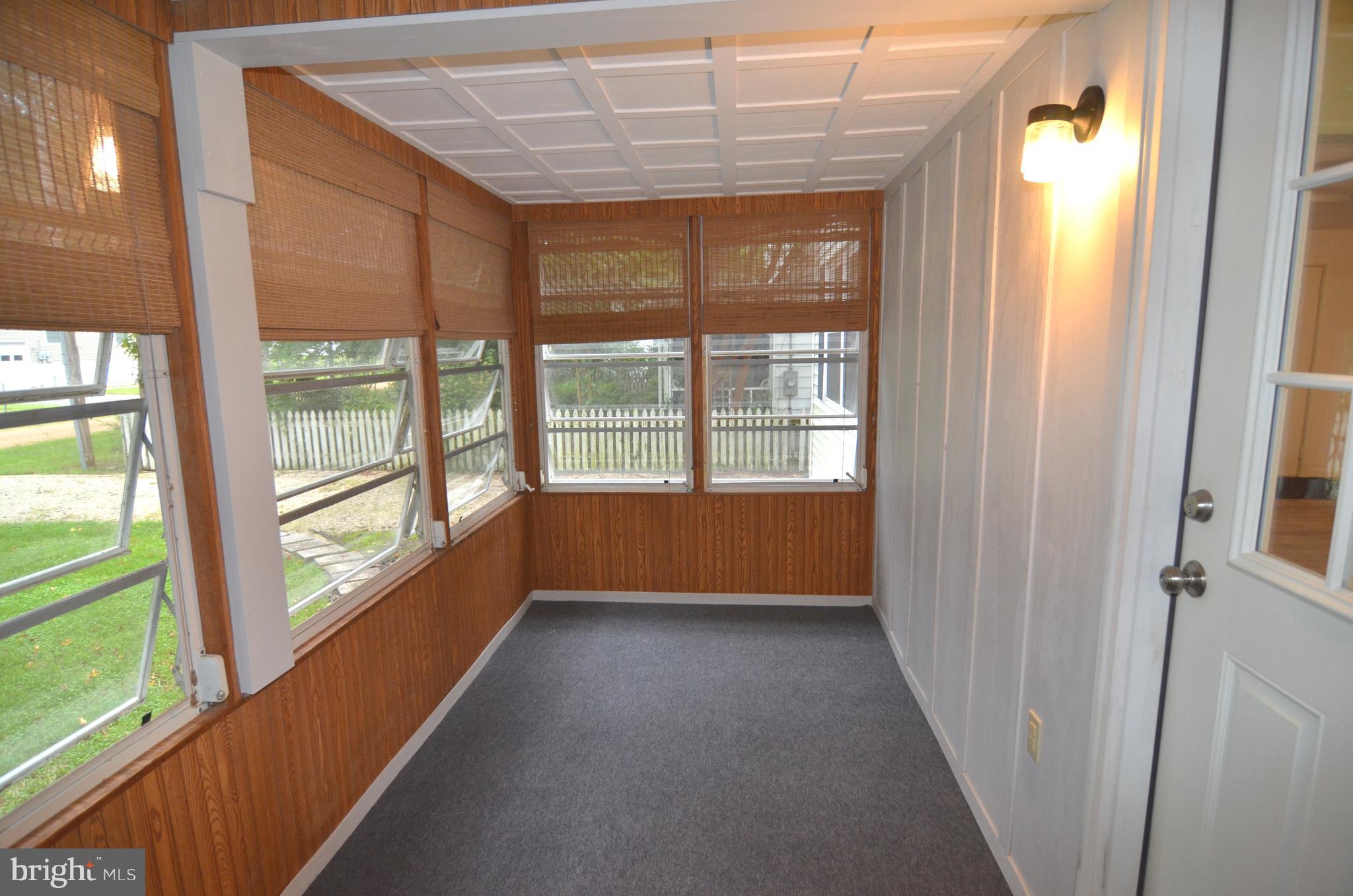 COVE POINT - Residential Lease