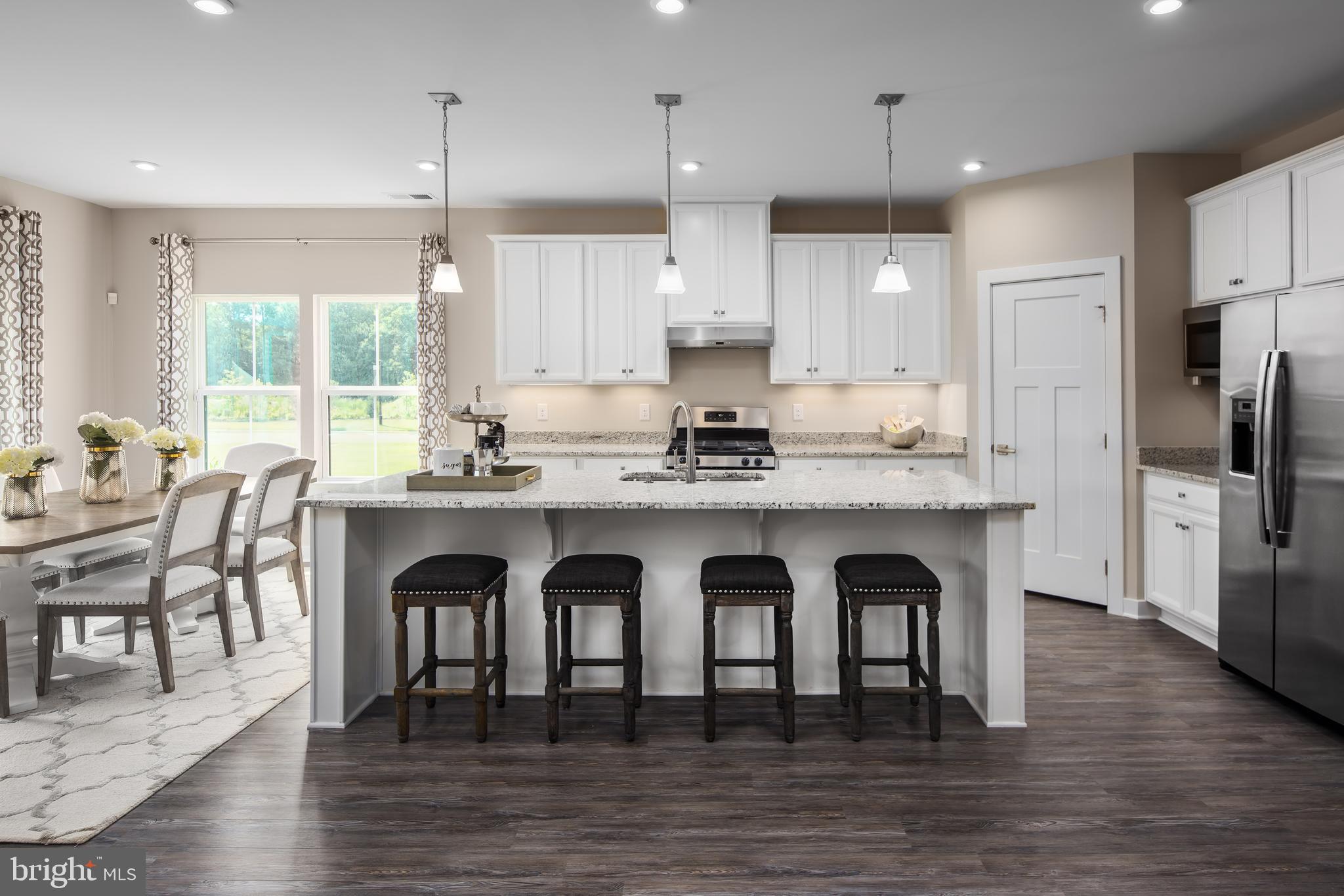 PERRY'S RETREAT - Residential