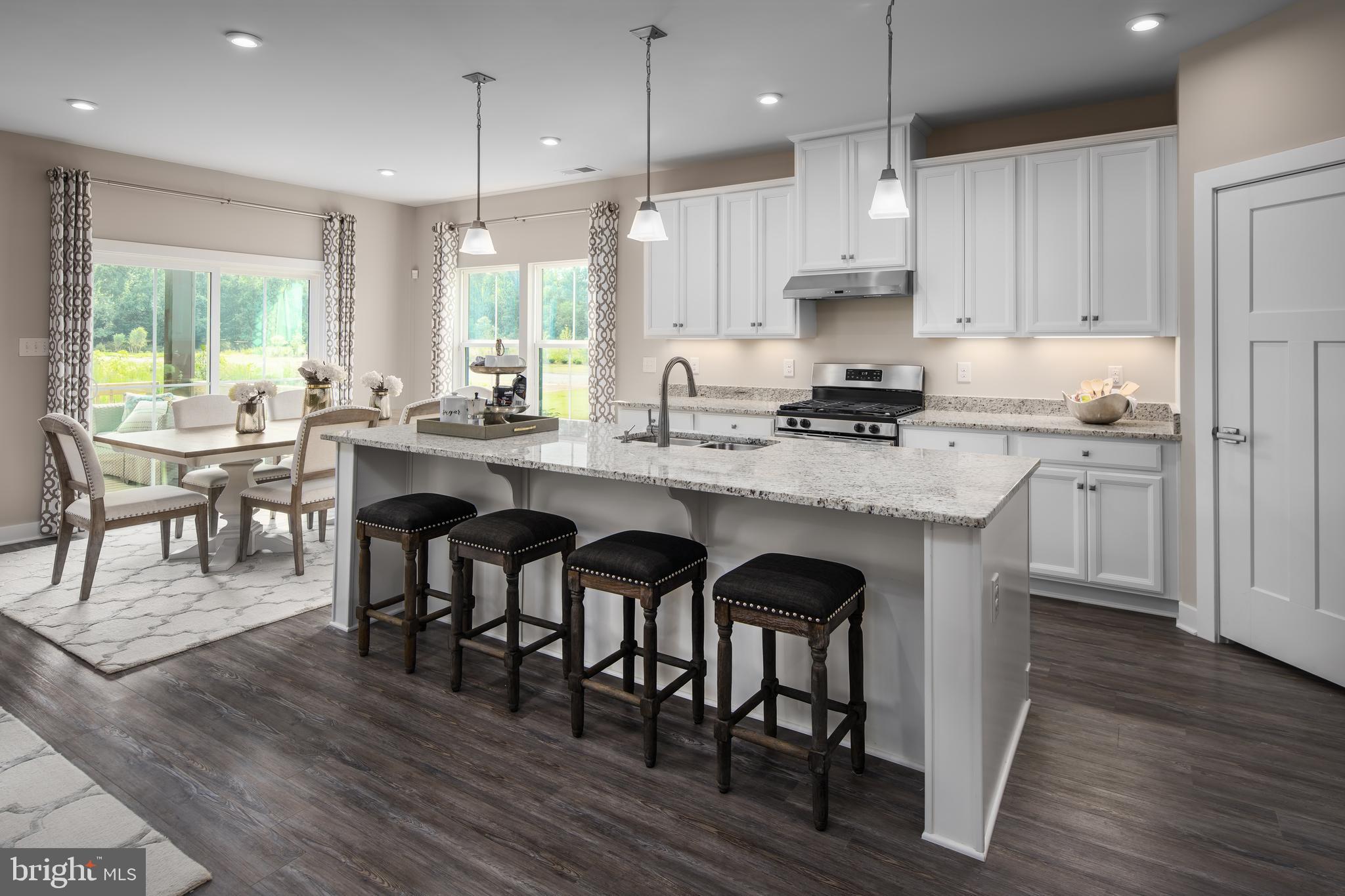 PERRY'S RETREAT - Residential