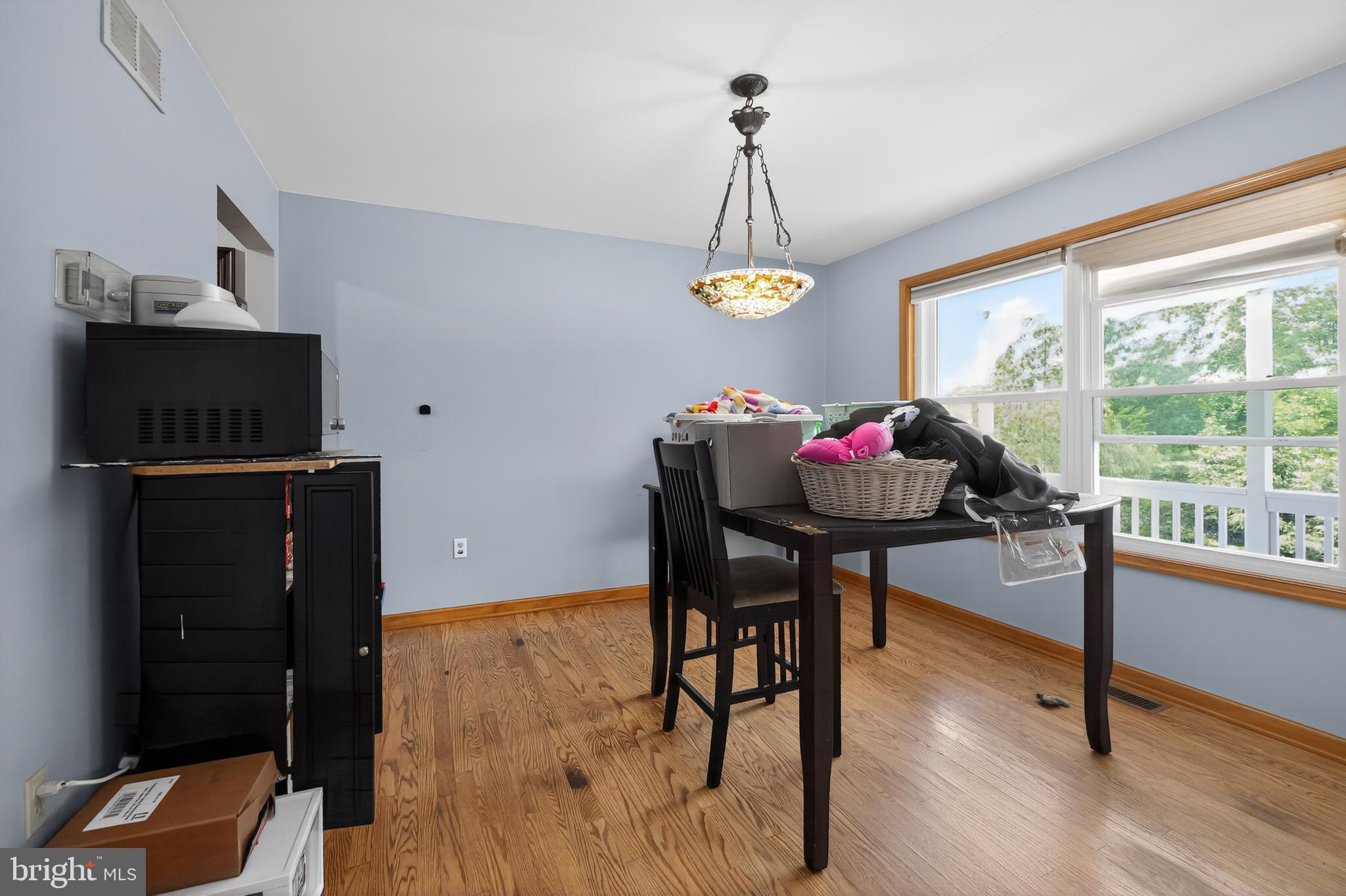 TWIN LAKE ESTATES - Residential