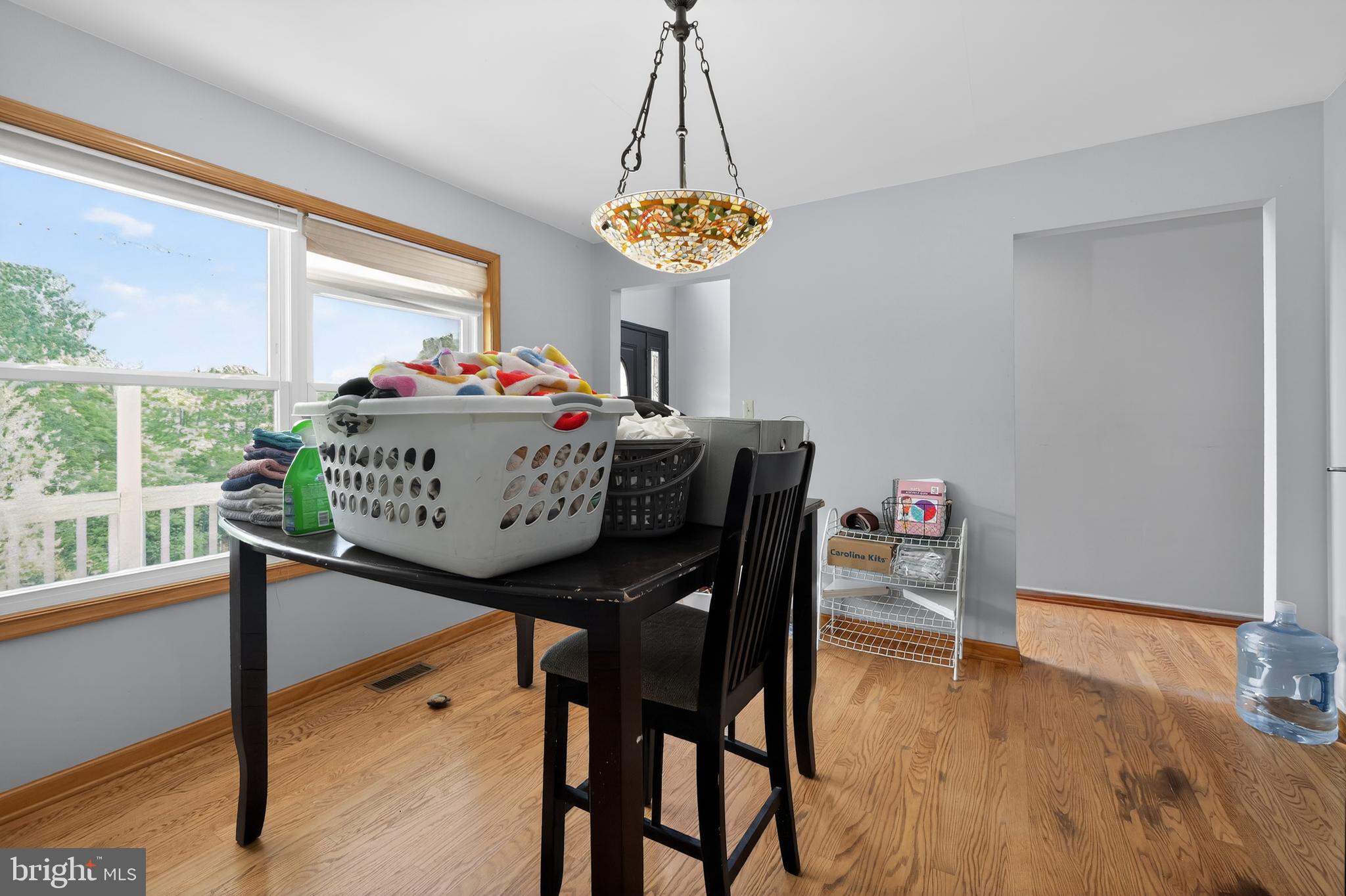 TWIN LAKE ESTATES - Residential