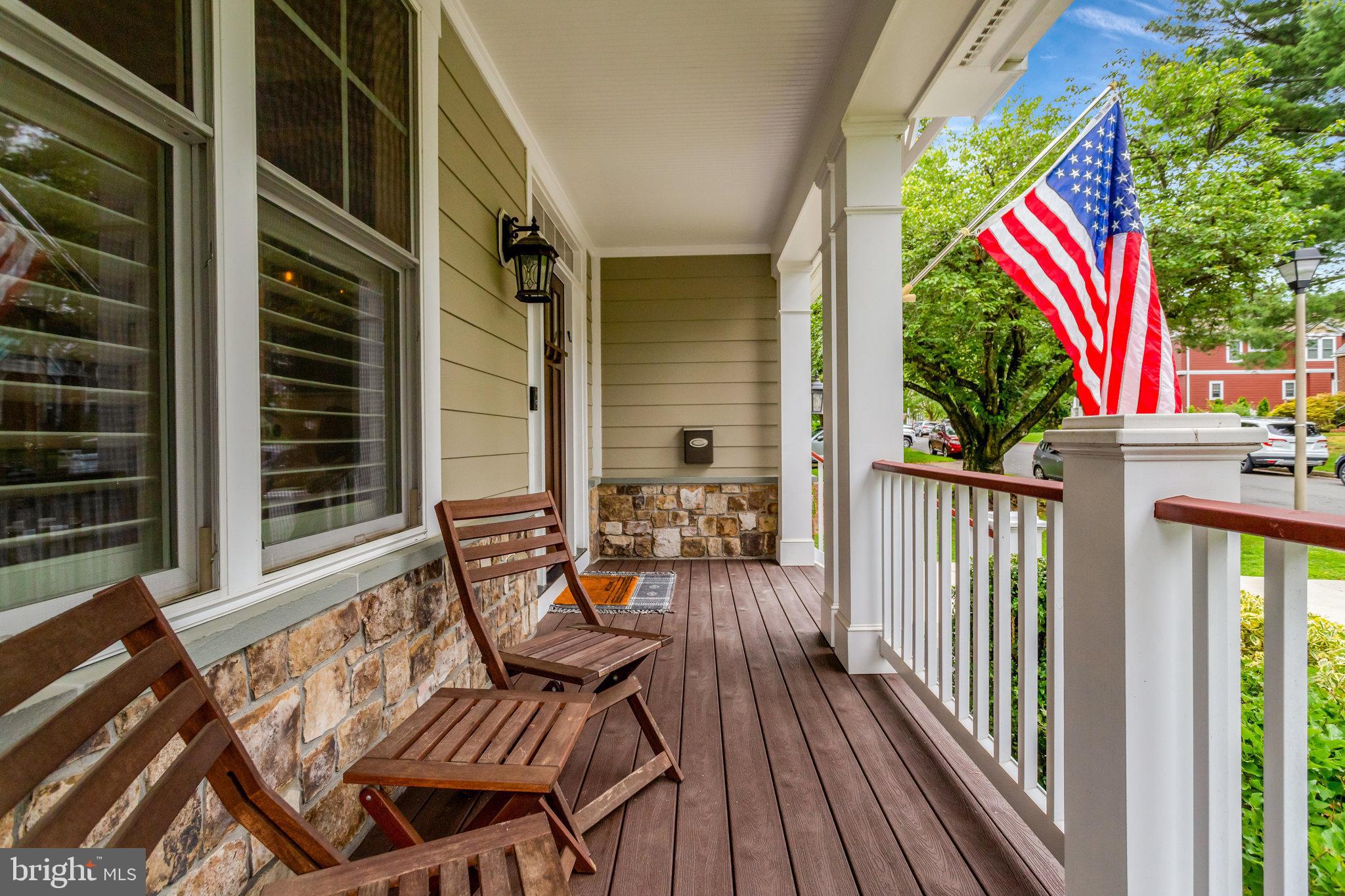 LEXINGTON VILLAGE - Residential