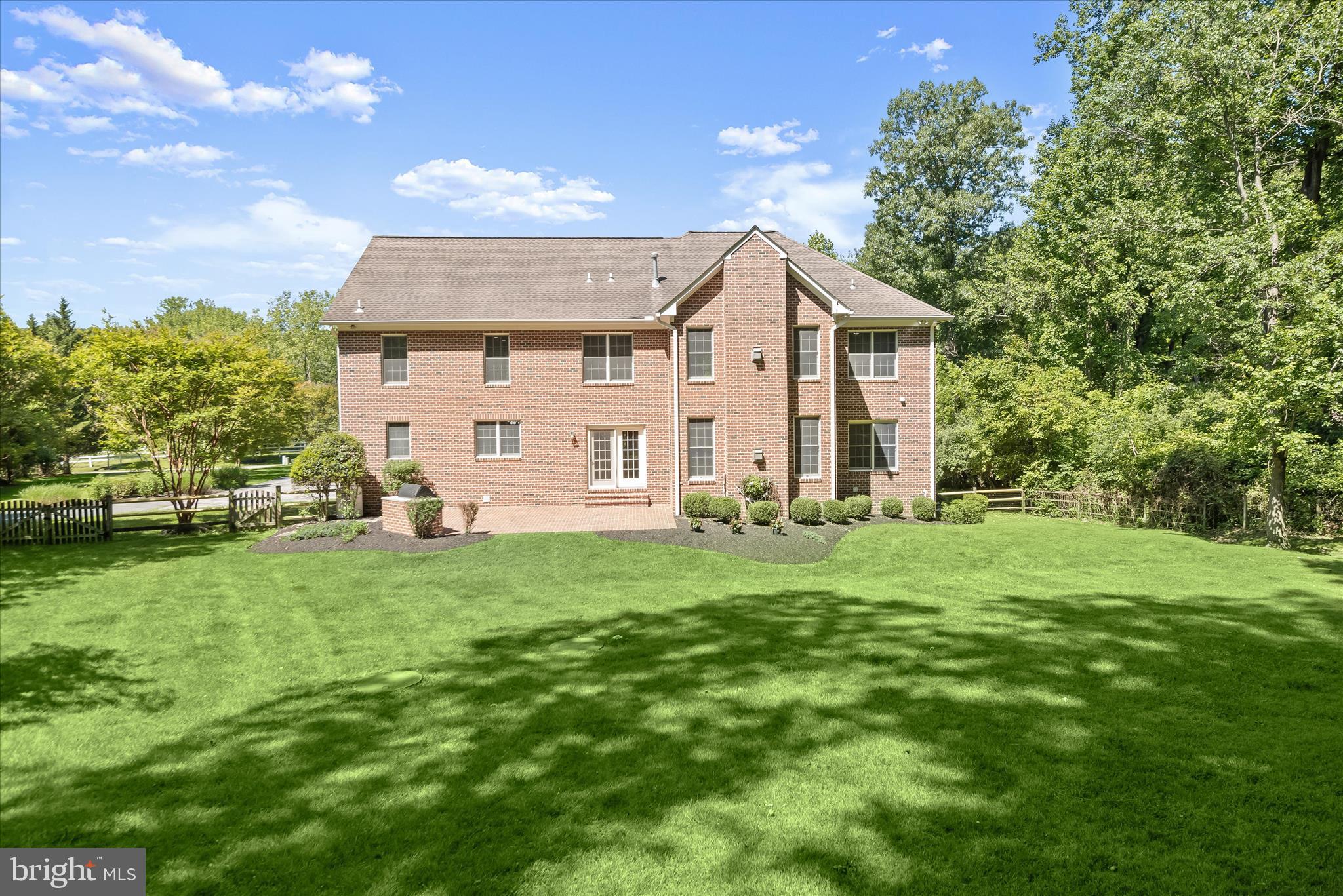 SPRINGDALE ESTATES - Residential