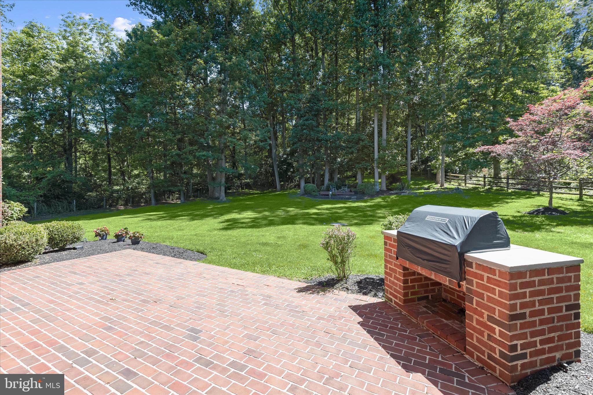 SPRINGDALE ESTATES - Residential