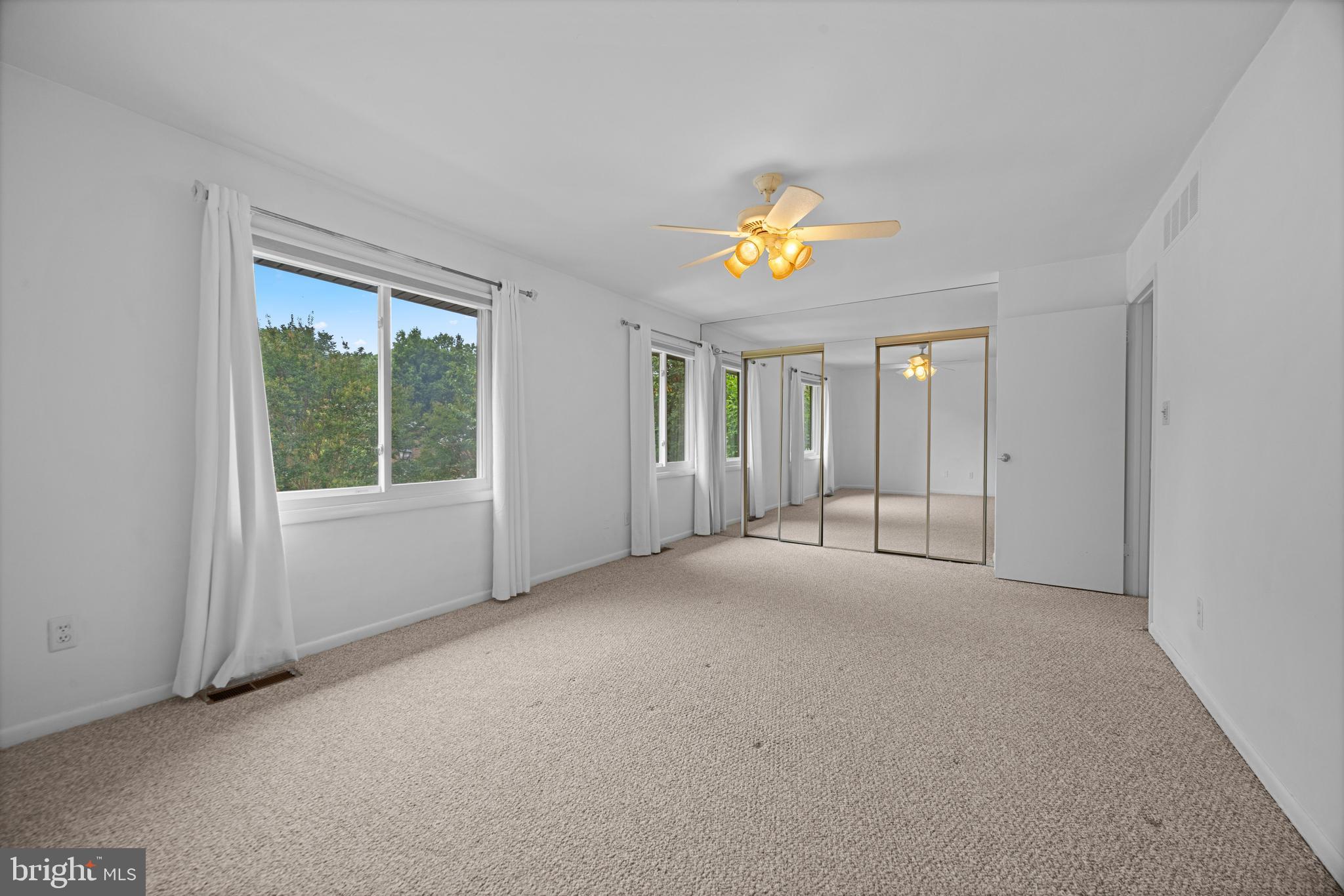 DONCASTER VILLAGE - Residential