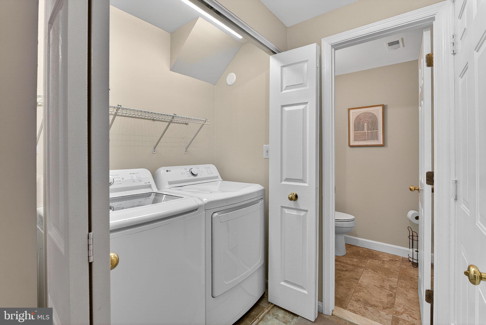 KINGSTOWNE - Residential