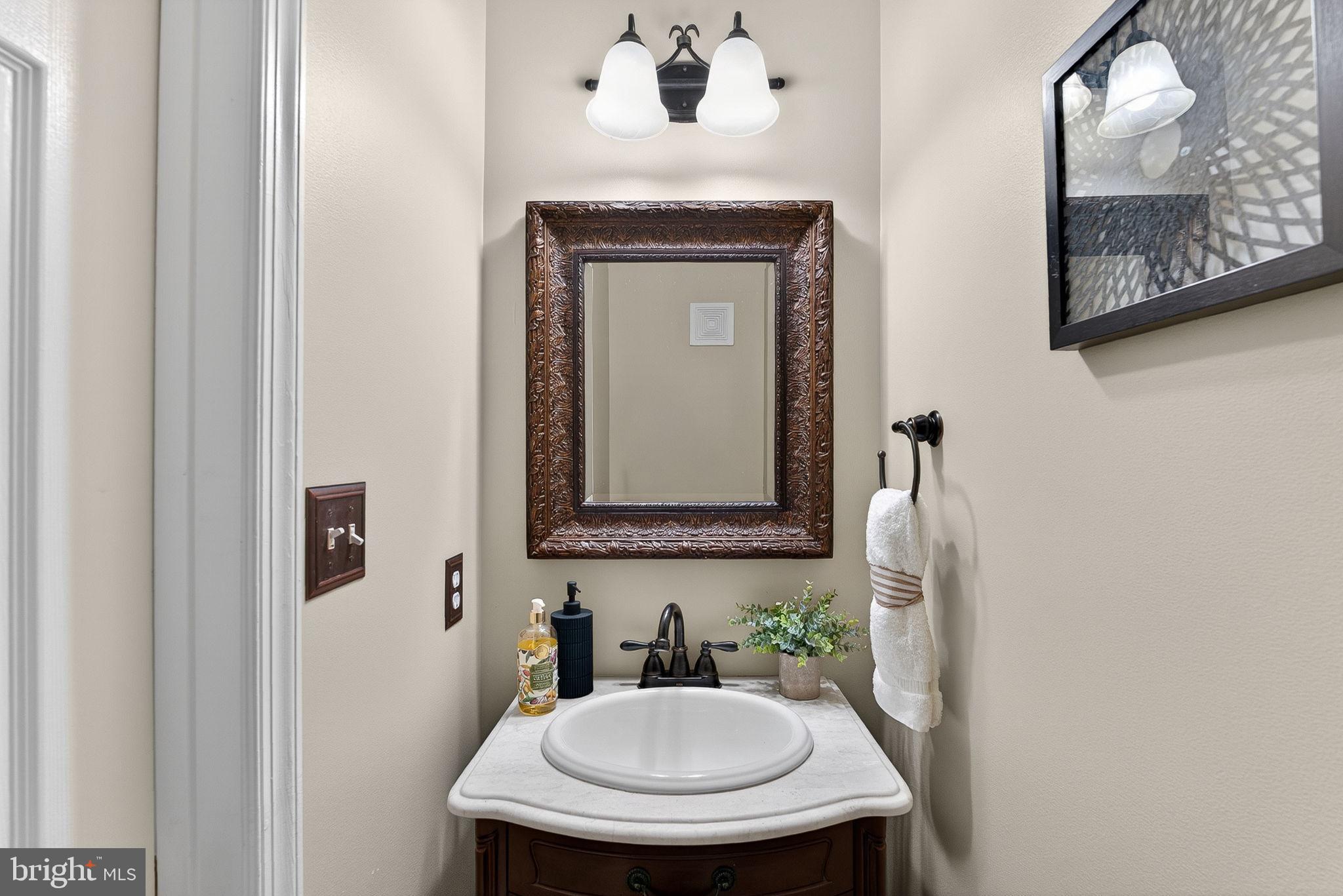 KINGSTOWNE - Residential