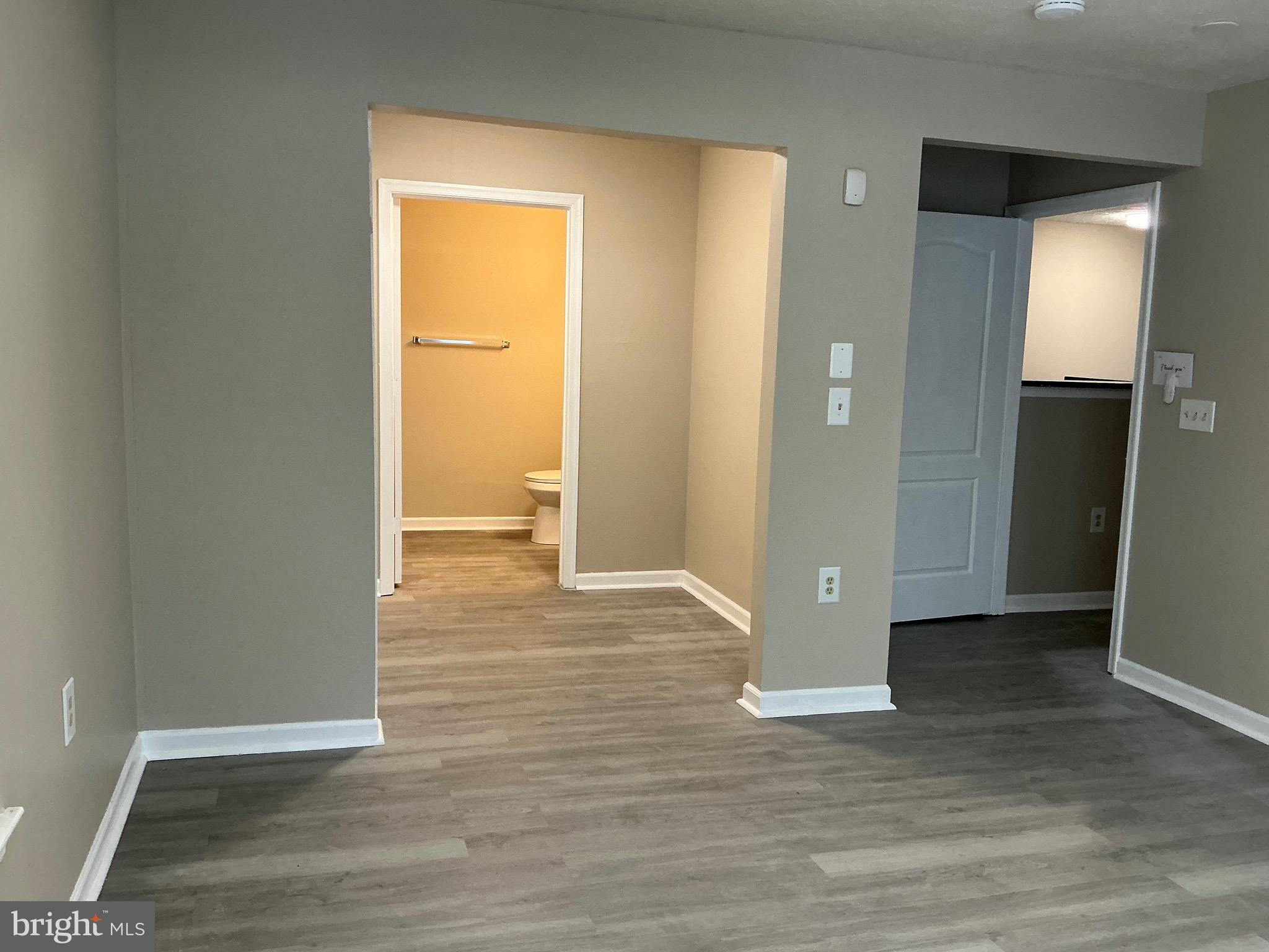 LARGO TOWN CENTER CONDOMINIUMS - Residential