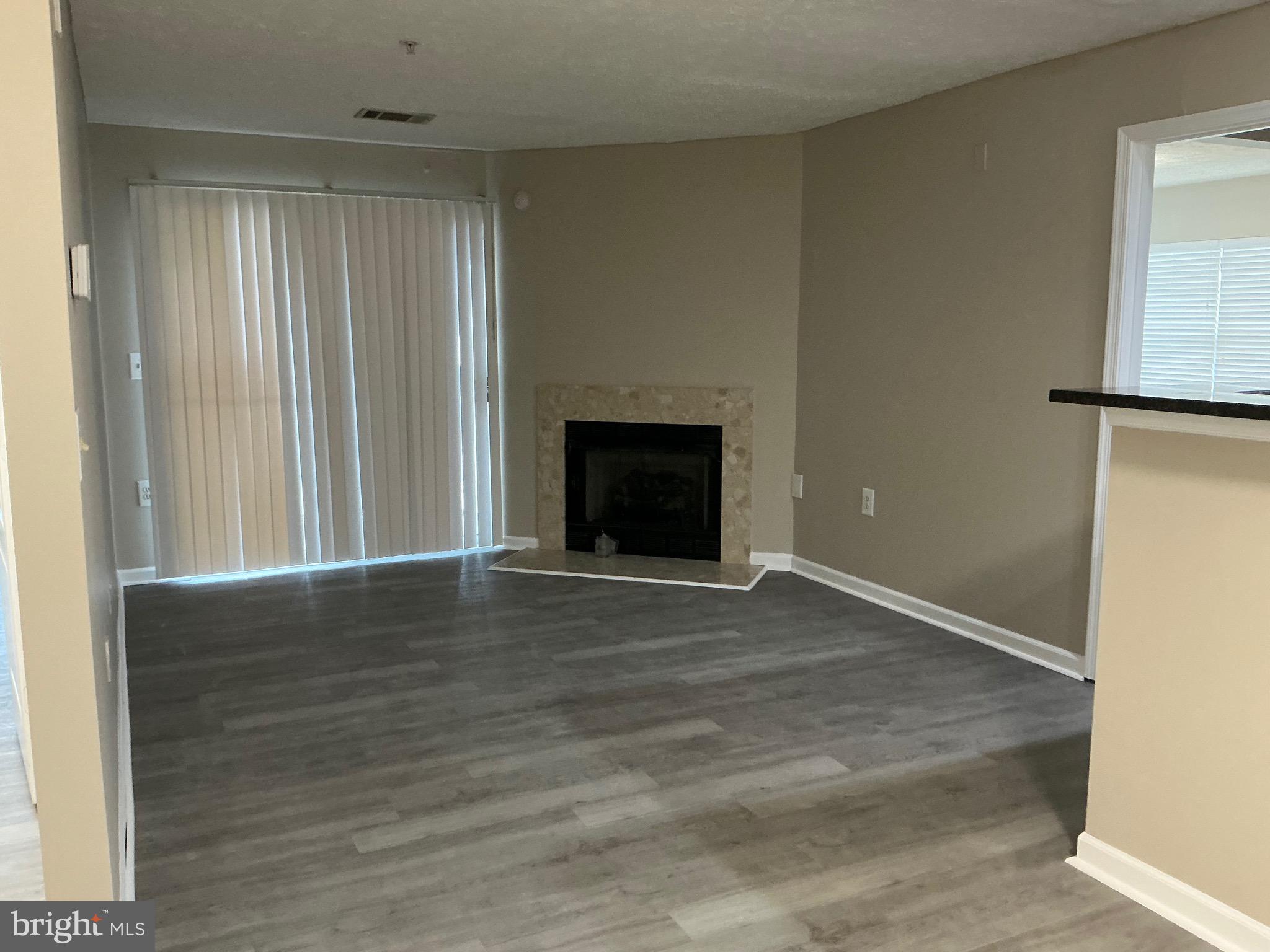 LARGO TOWN CENTER CONDOMINIUMS - Residential