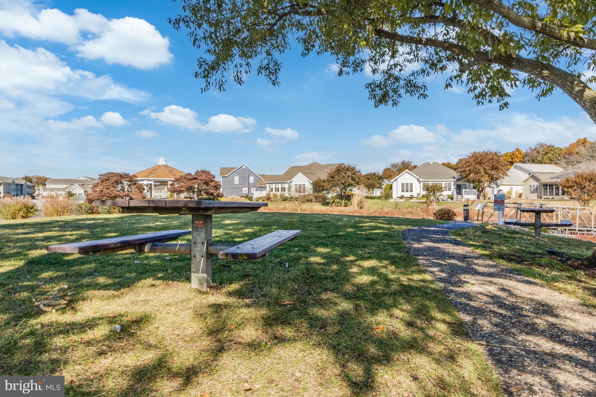 PLANTATIONS EAST - Residential