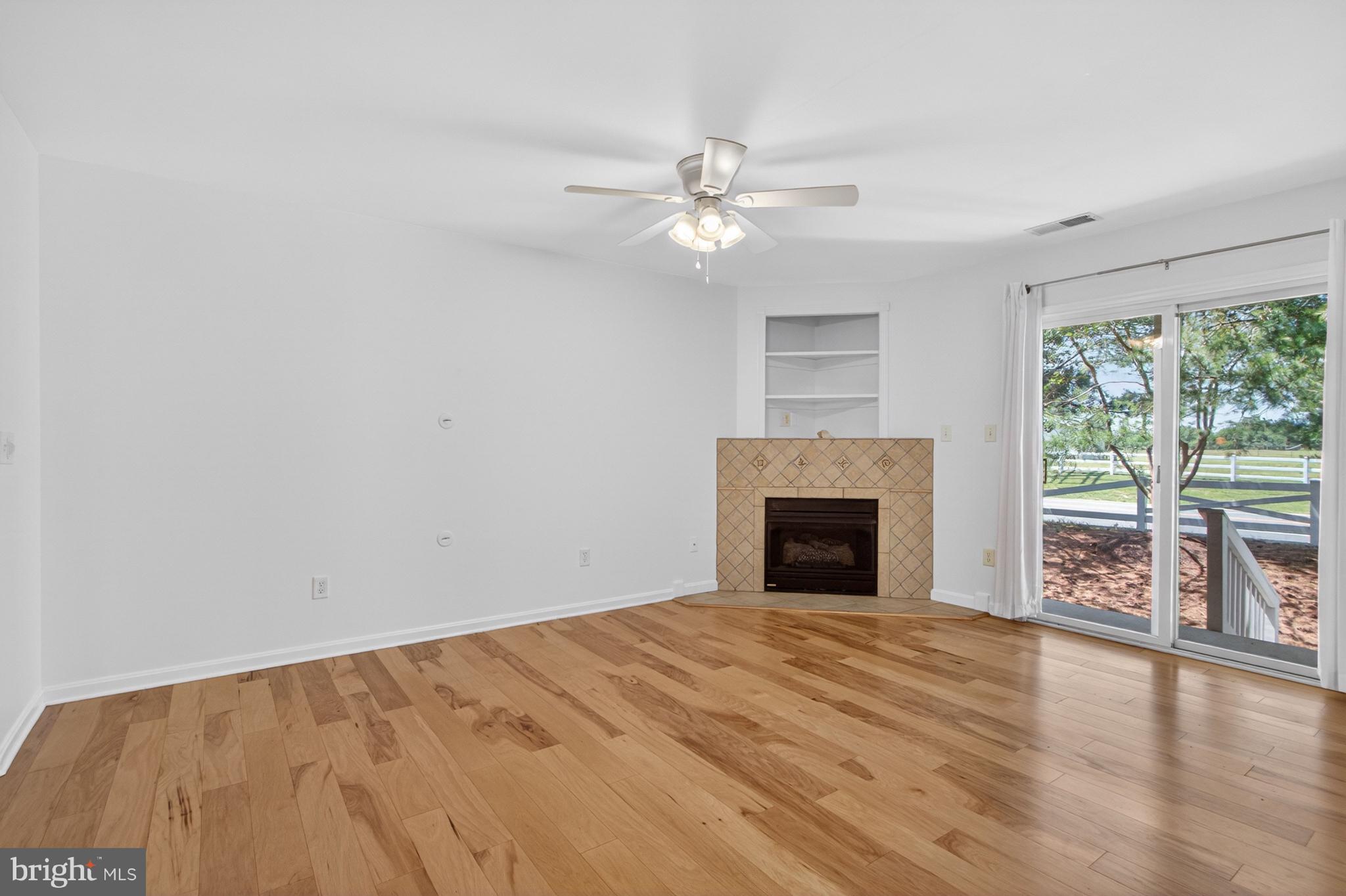 PLANTATIONS EAST - Residential