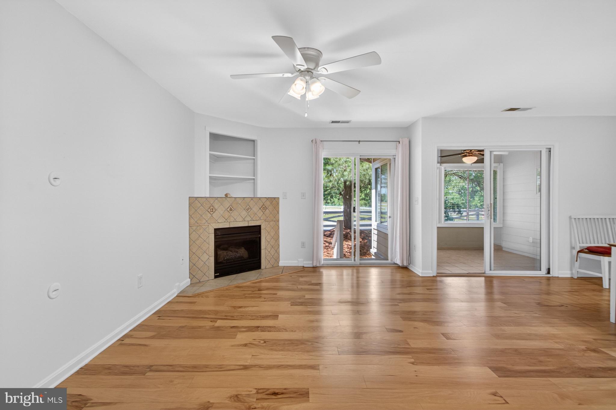 PLANTATIONS EAST - Residential