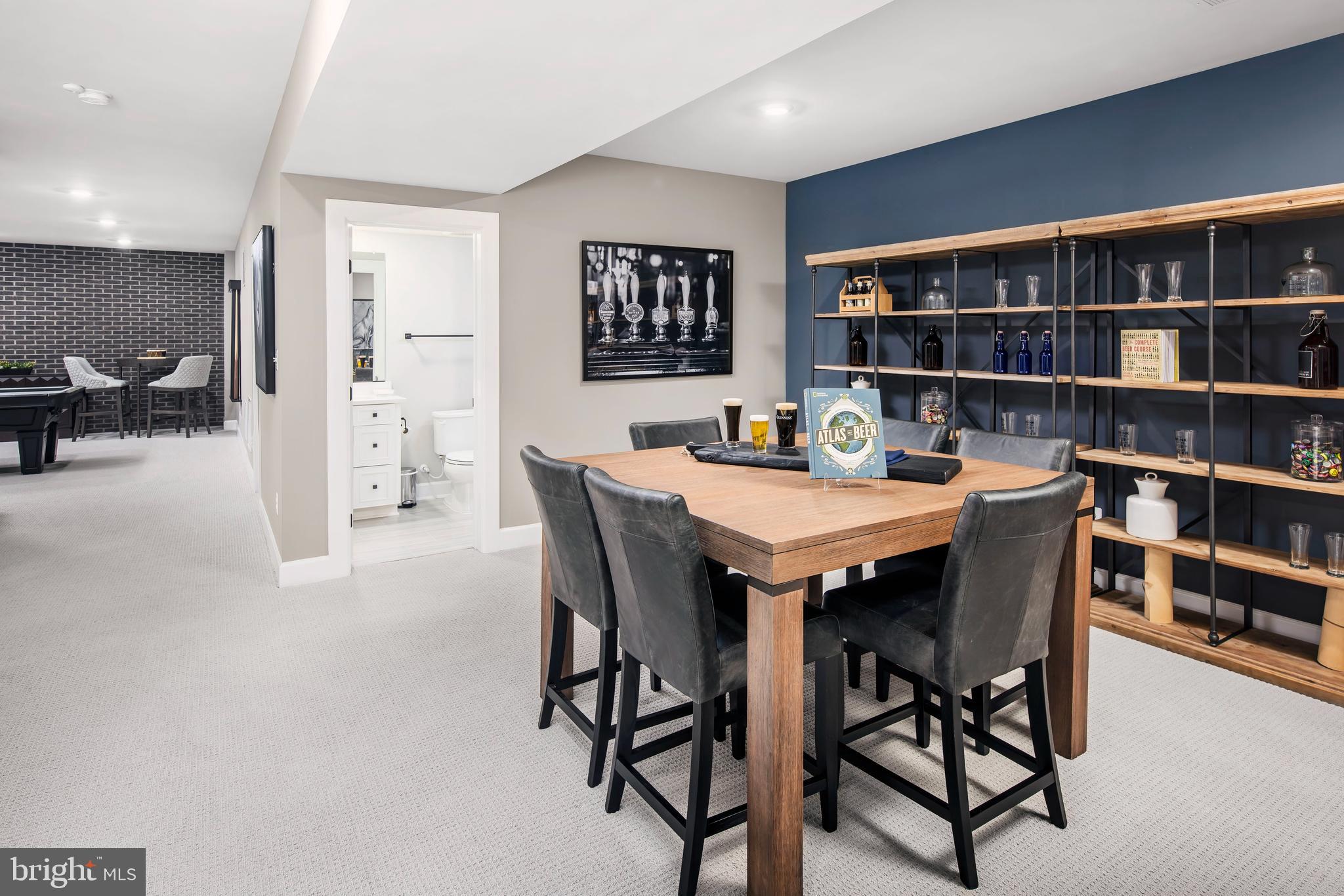 WESTMOUNT - Residential