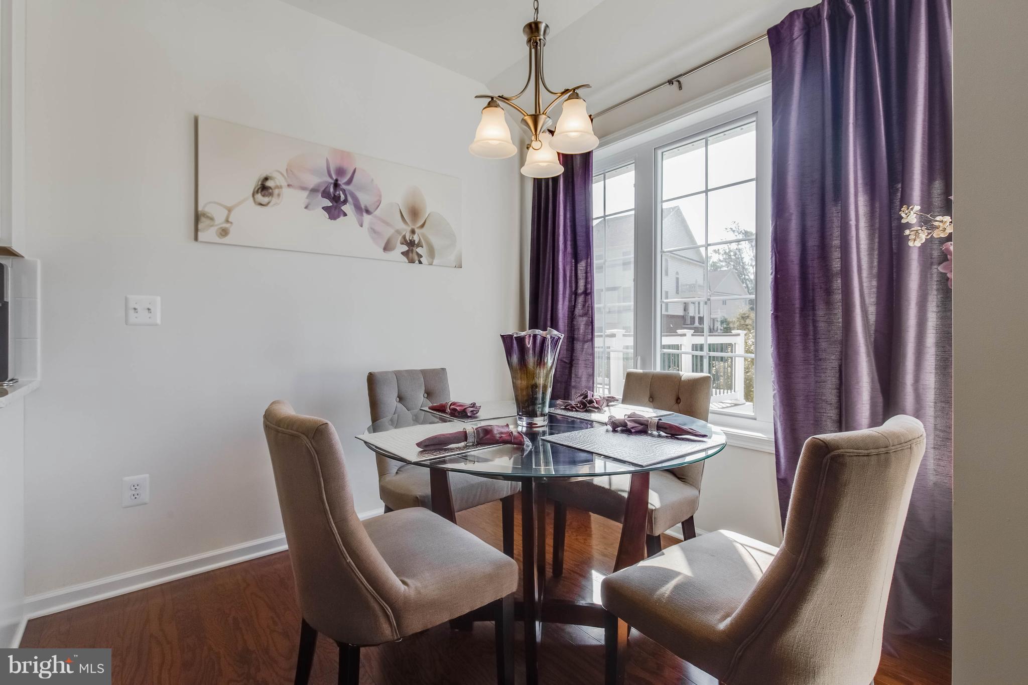 MARLBORO RIDGE - Residential