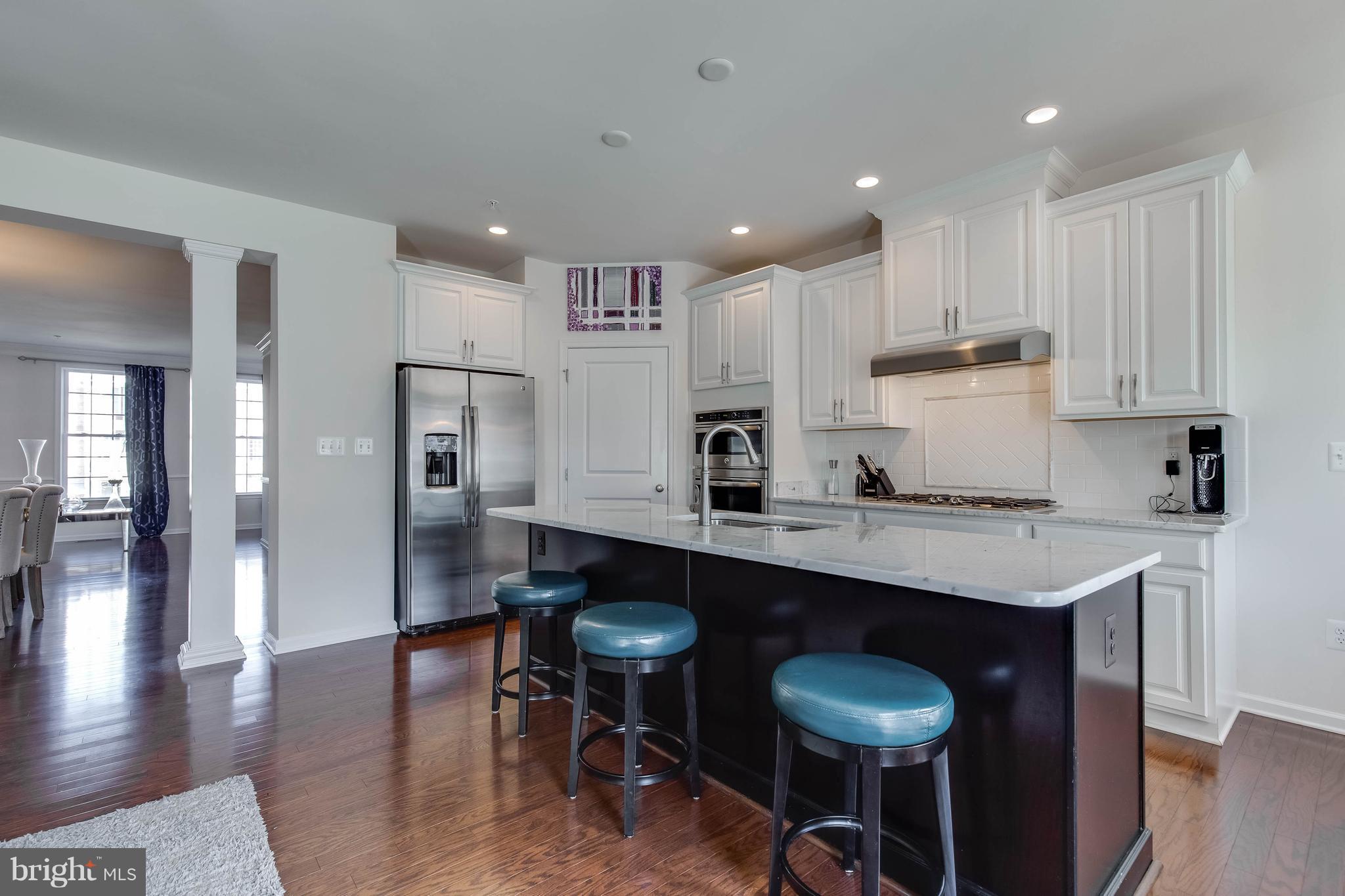 MARLBORO RIDGE - Residential
