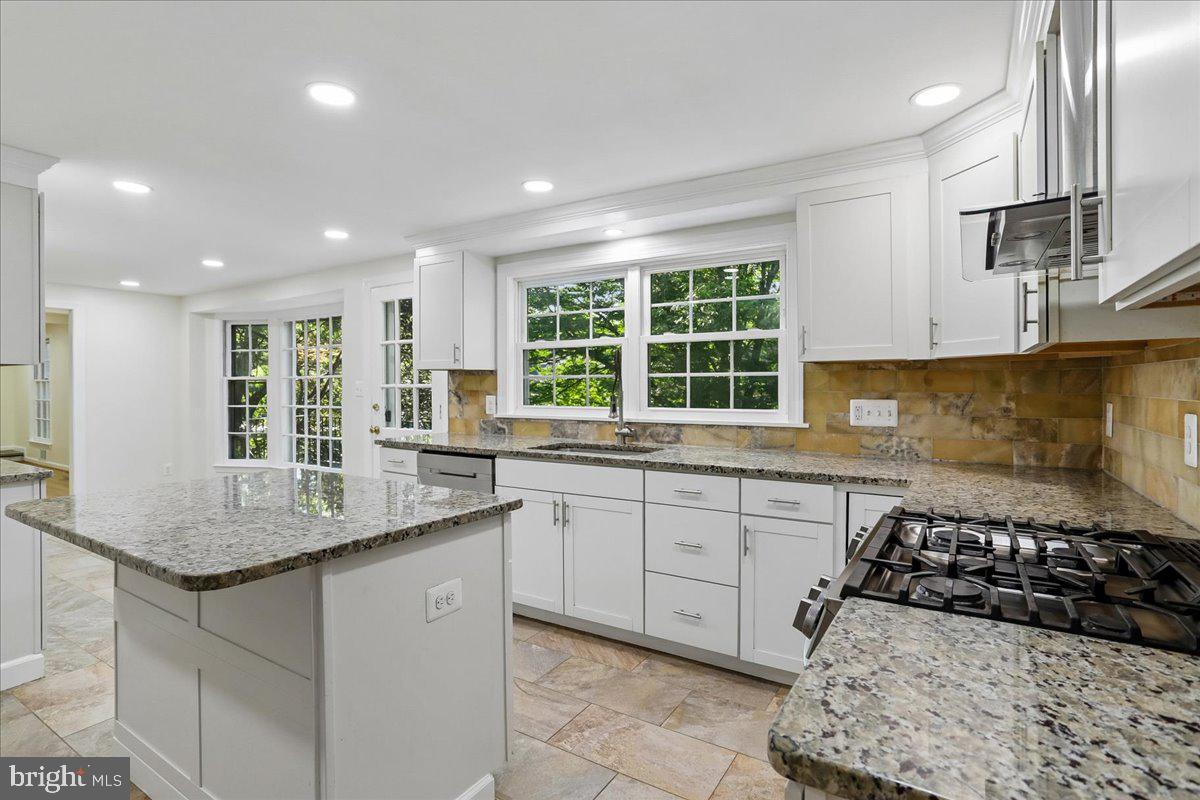 WHETSTONE - Residential